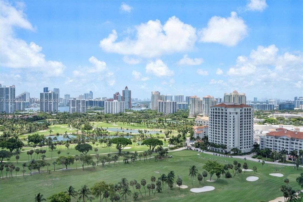 1BR – Condo at 20379 W Country Club Dr Apt 2535