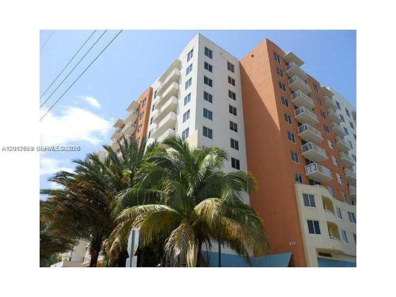1BR – Condo at 18800 NE 29th Ave Apt 1028