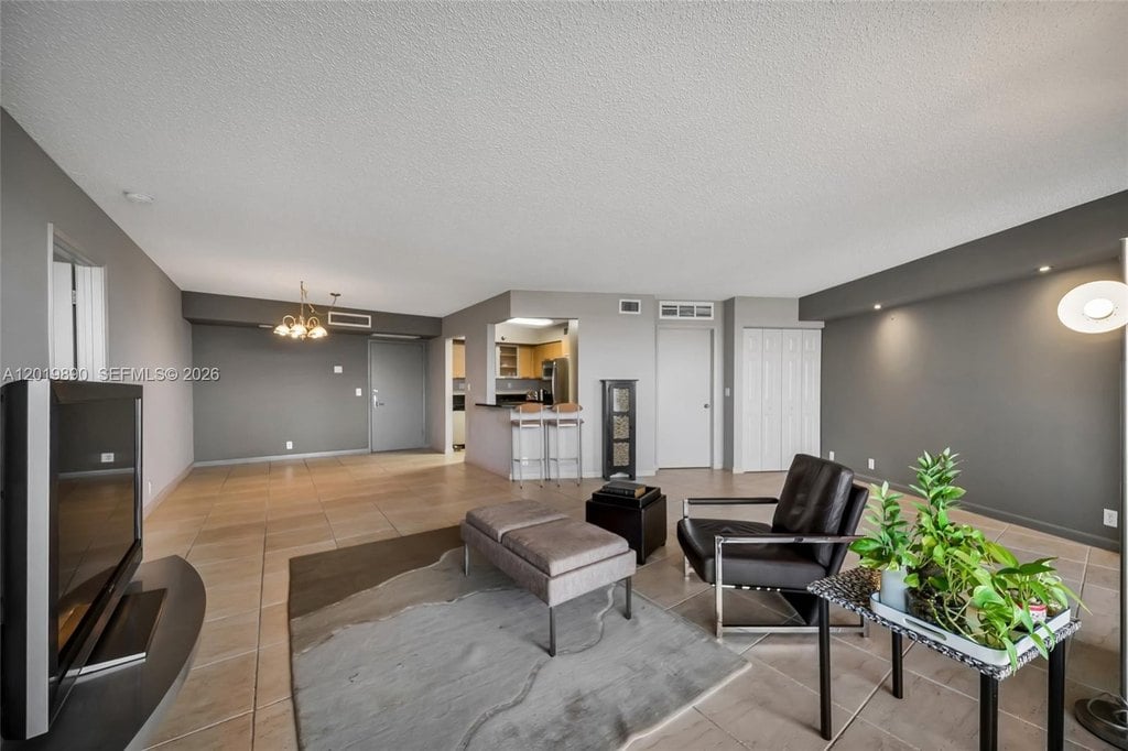 1BR – Condo at 3300 NE 191st St Unit LP04
