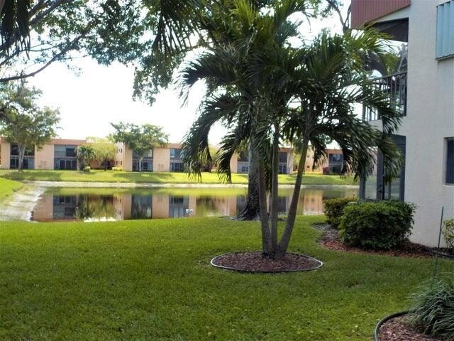 2BR – Condominium at 15036 Ashland Lane #69