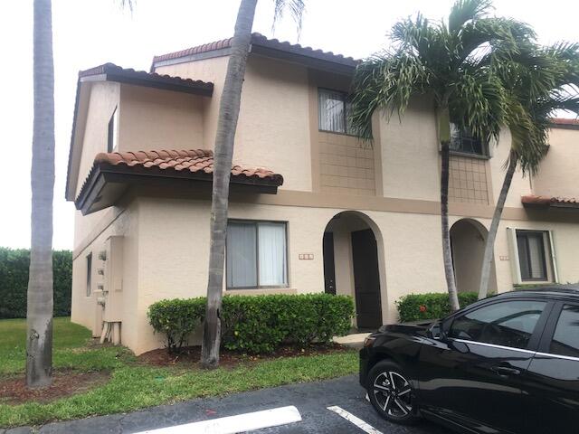 3BR – Townhouse at 22065 Las Brisas Circle #401