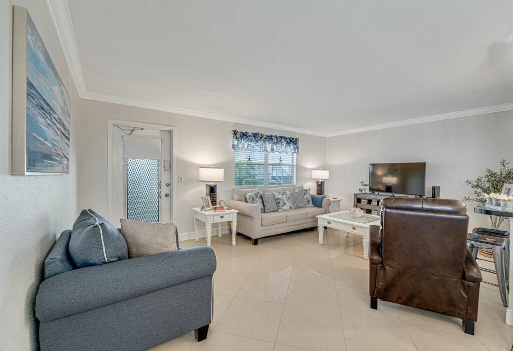 1BR – Condominium at 350 Tuscany G
