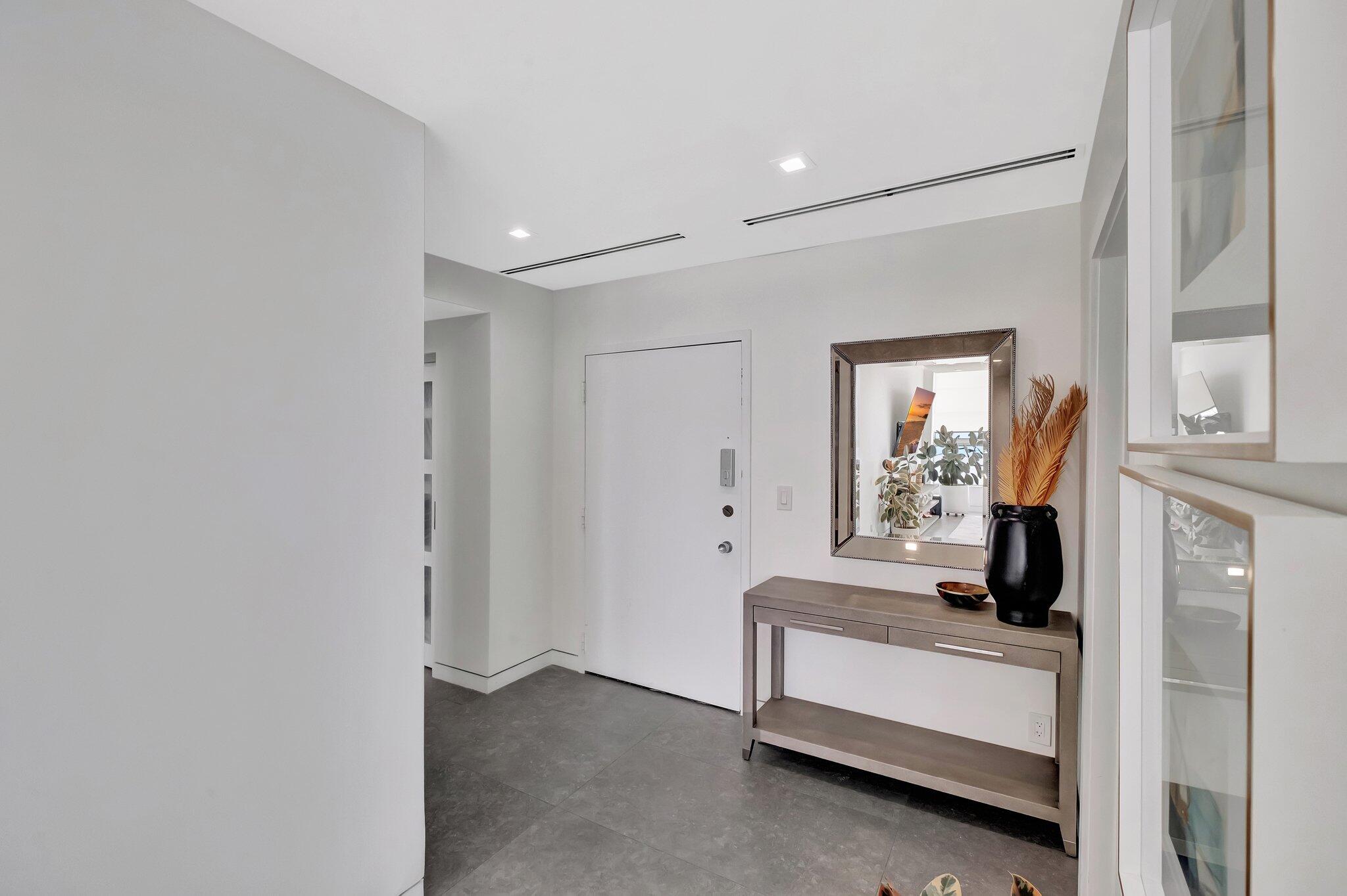 3BR – Condominium at 5660 Collins Avenue #21c
