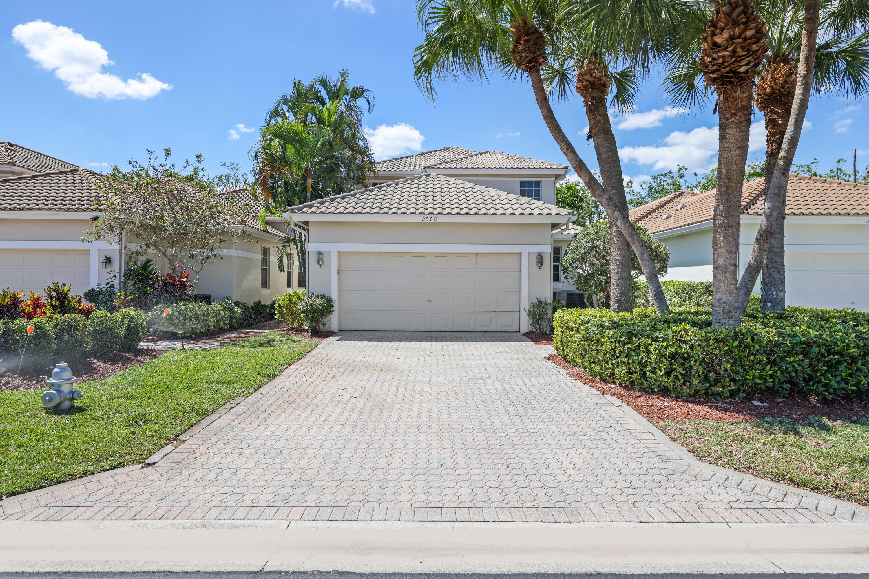 3BR – SingleFamilyResidence at 2502 NW 66th Drive