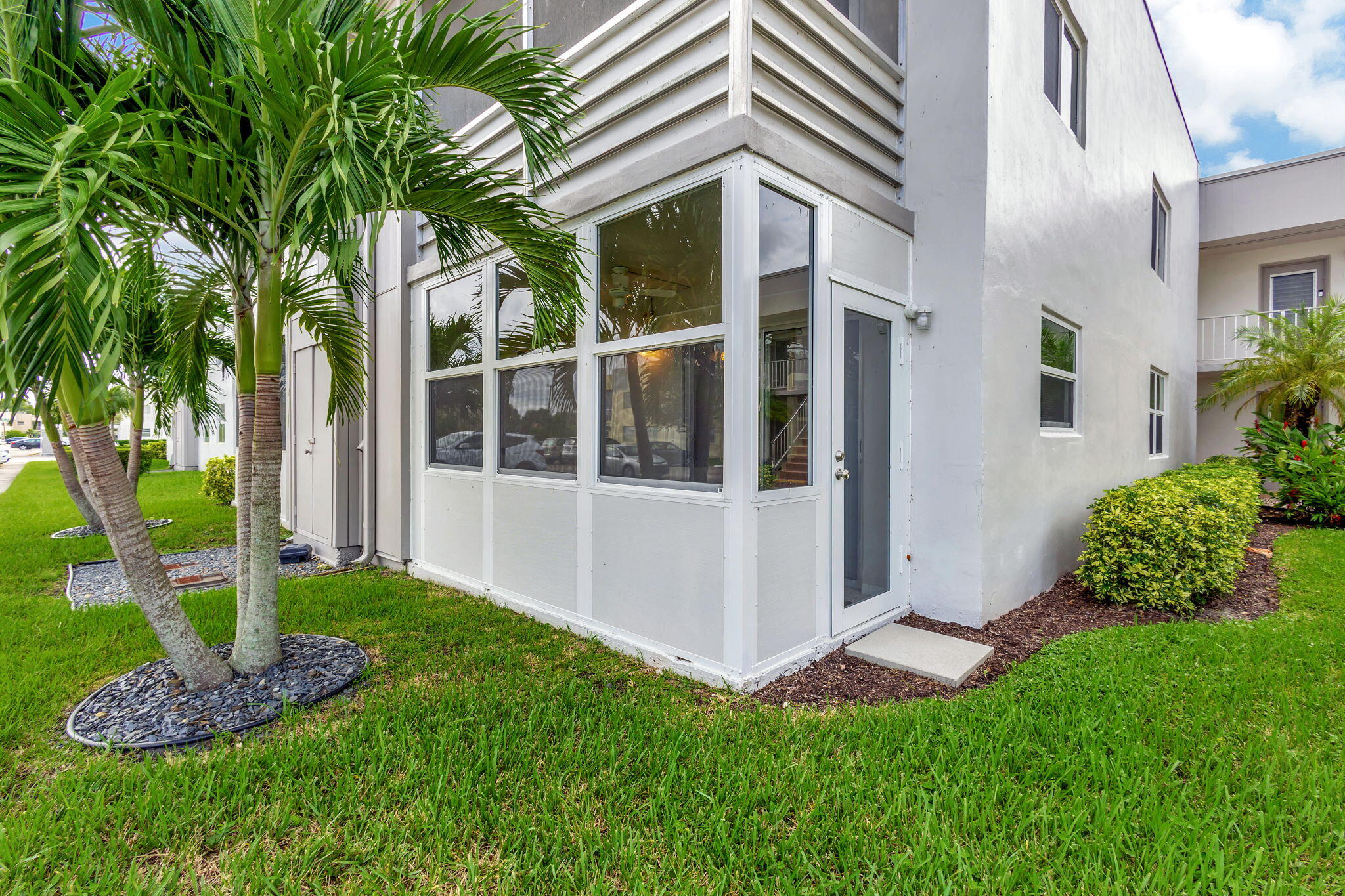 1BR – Condominium at 161 Normandy #D