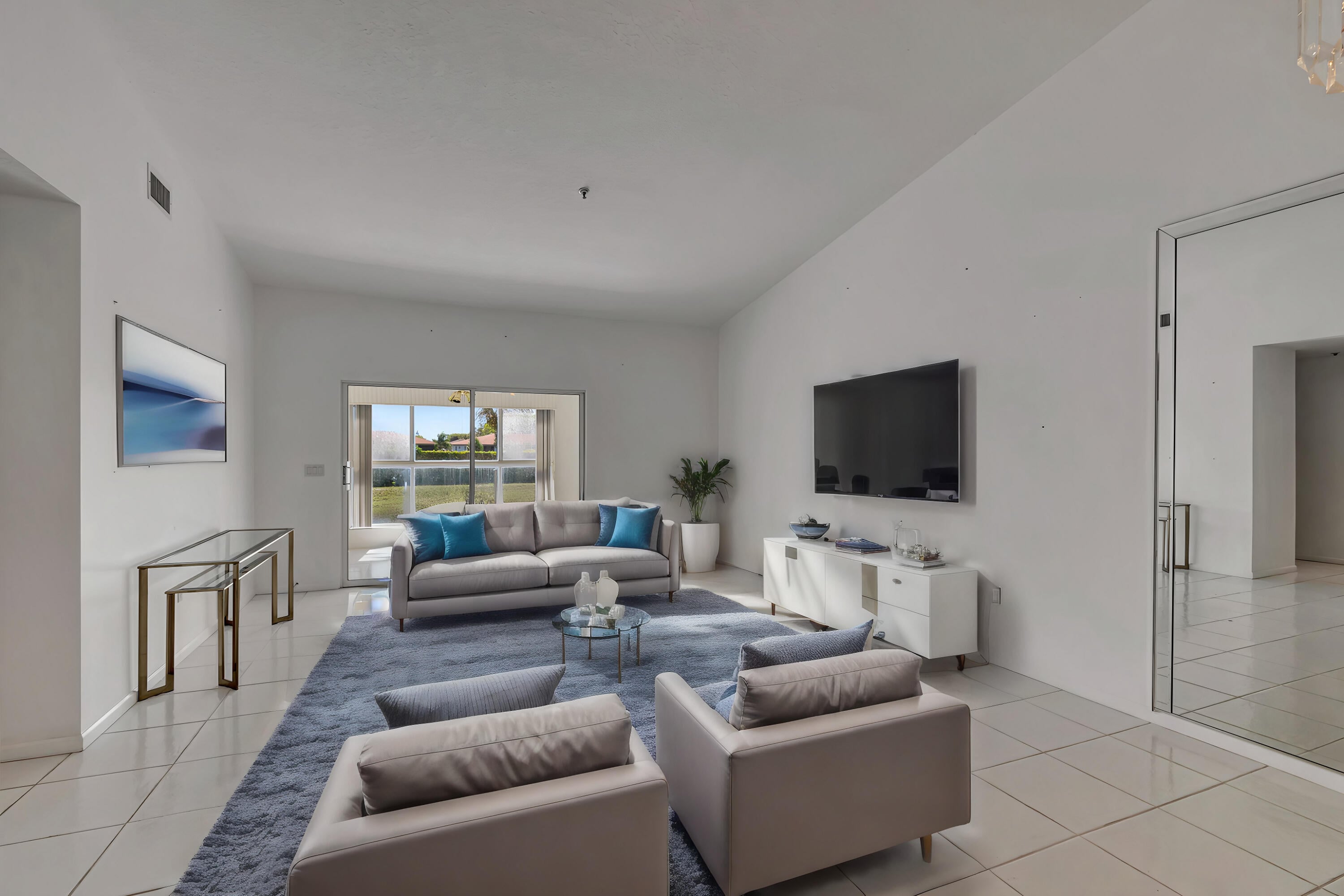 3BR – Condominium at 5952 Regal Glen Drive #204