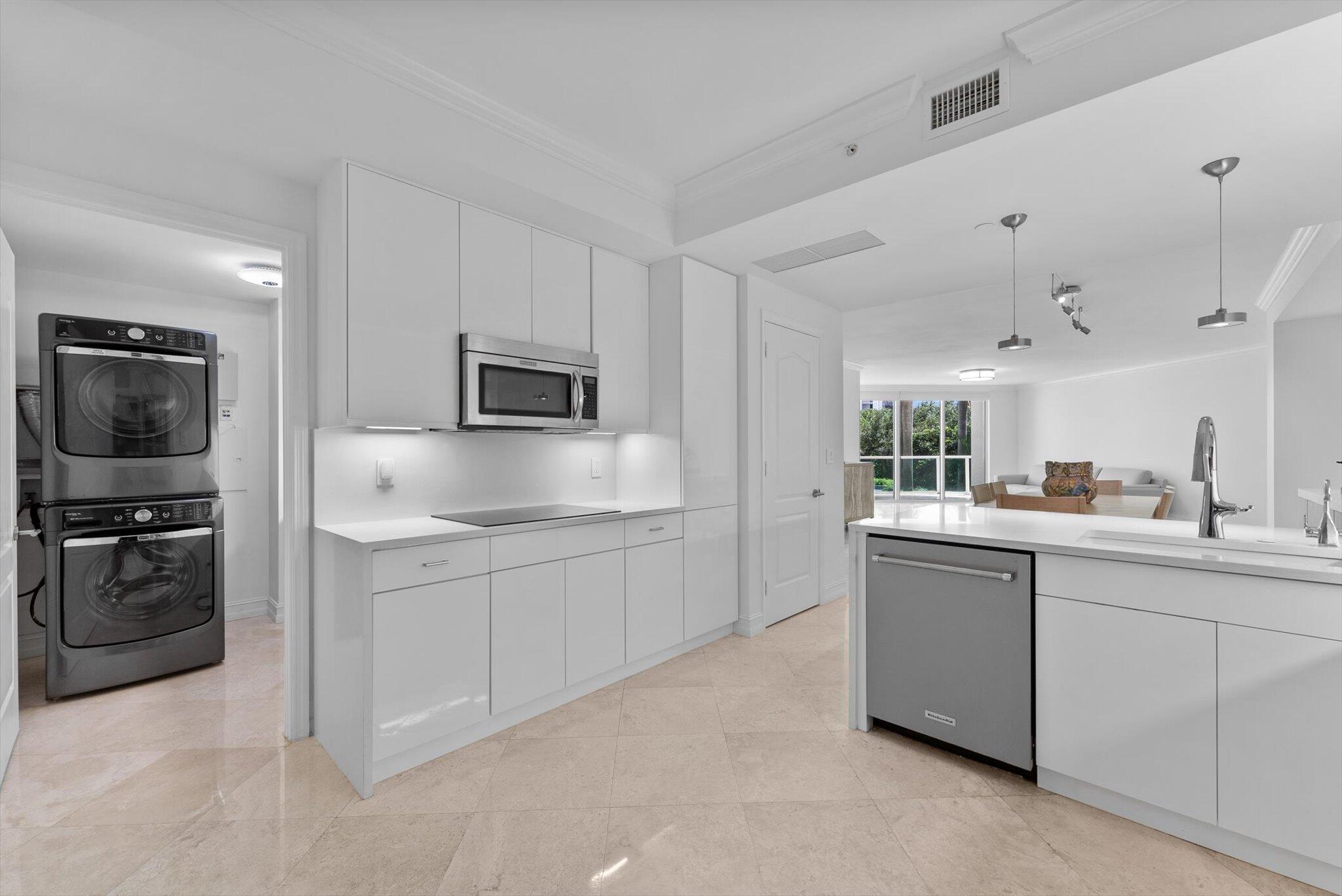 1BR – Condominium at 550 SE Mizner Boulevard #B206