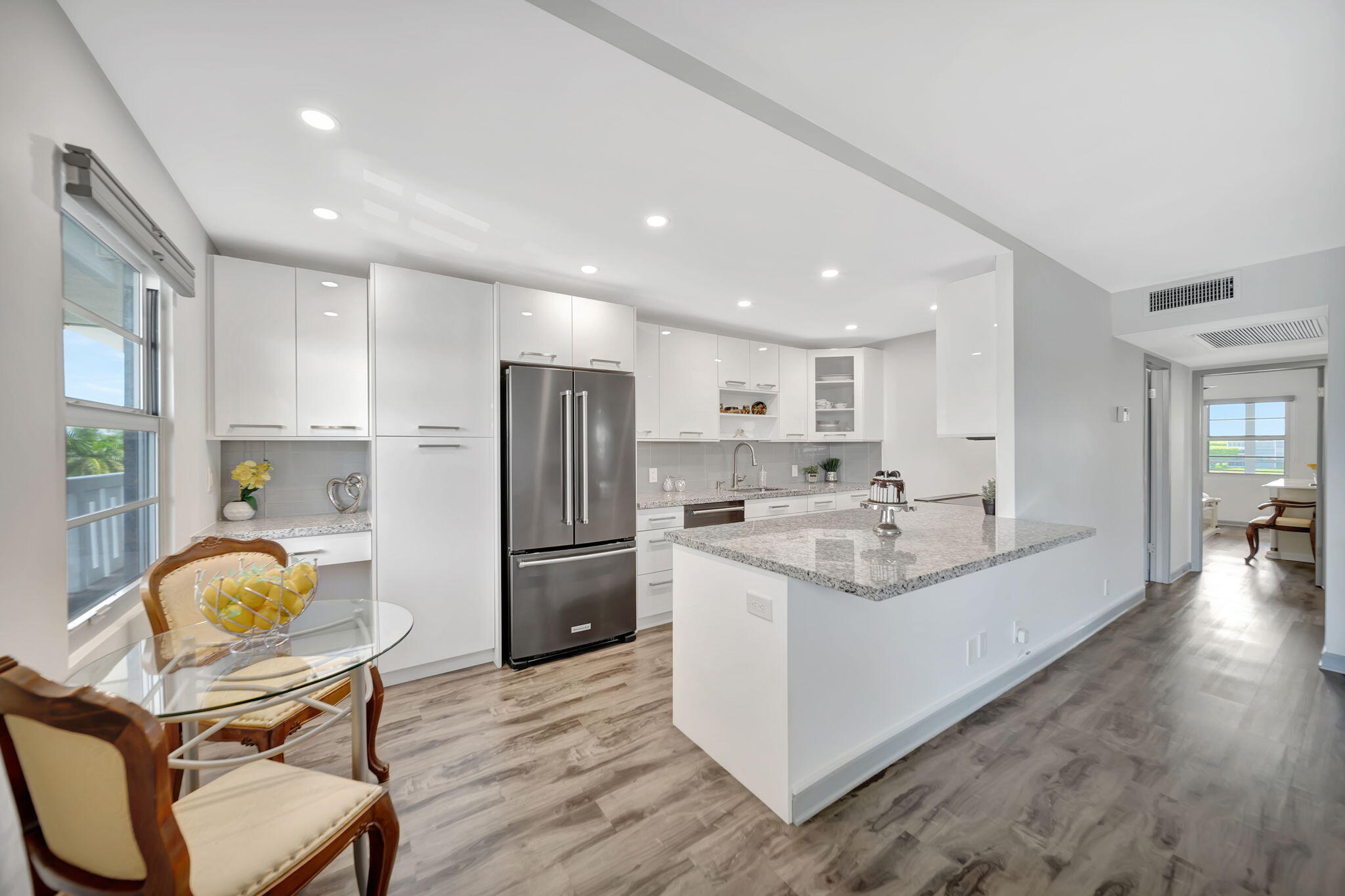 2BR – Condominium at 4063 Exeter D