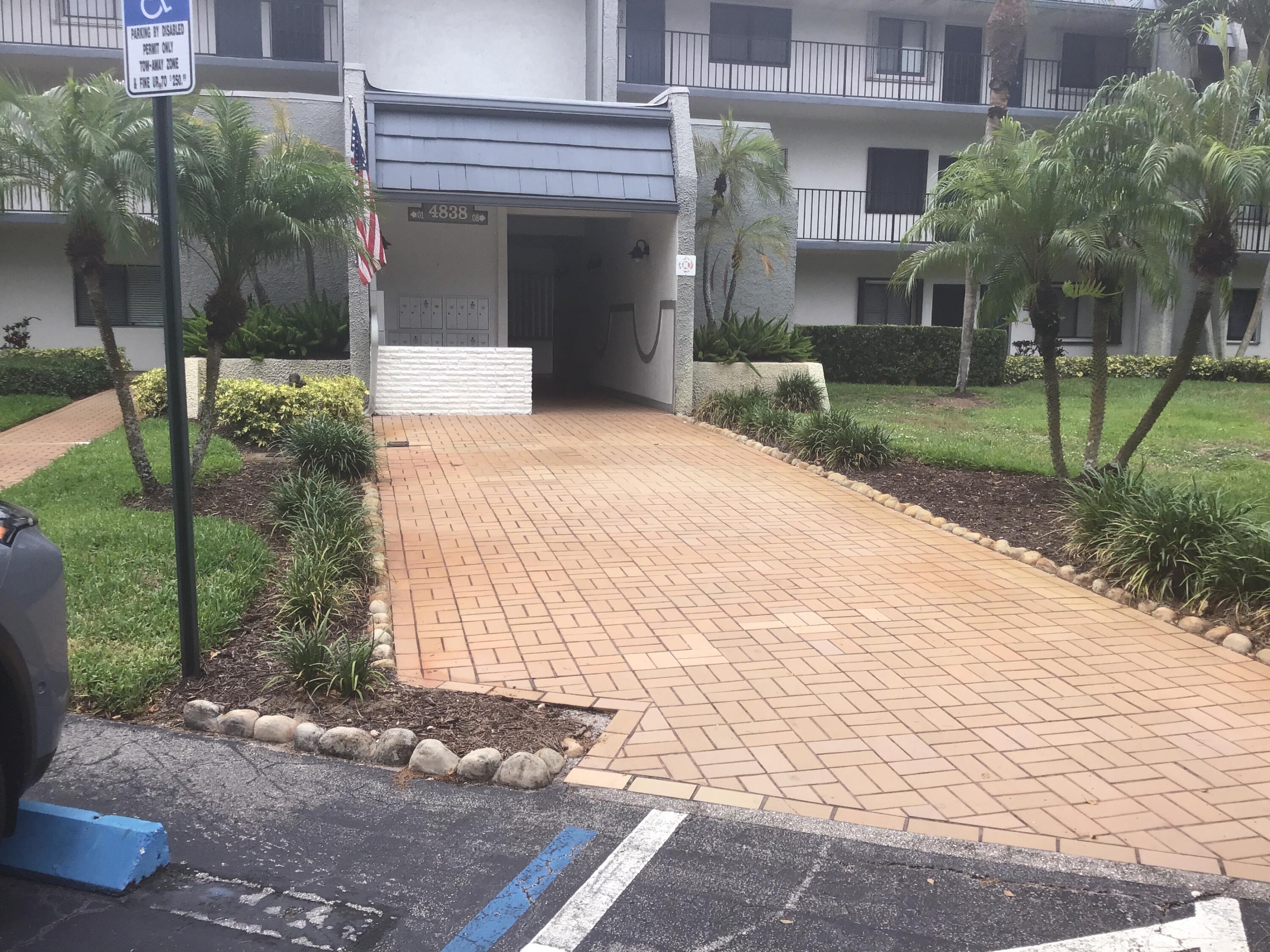 1BR – Condominium at 4838 Esedra Court #305