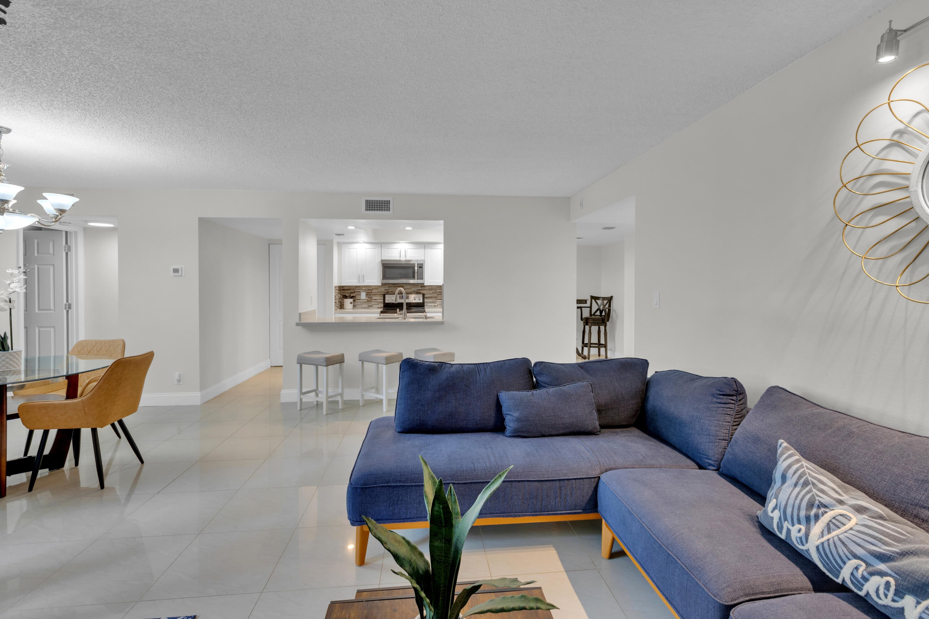 2BR – Condominium at 955 Dotterel 2104 Road #2104