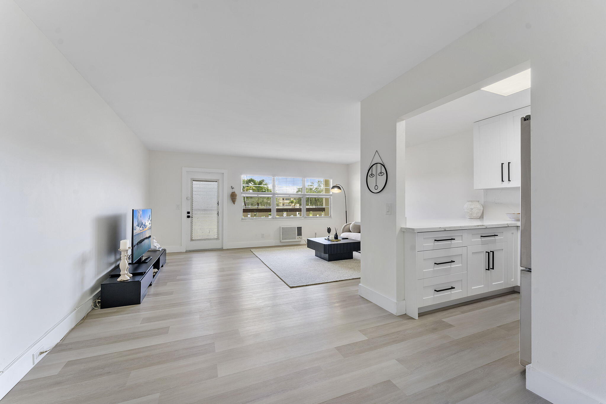 1BR – Condominium at 275 Mansfield G #275