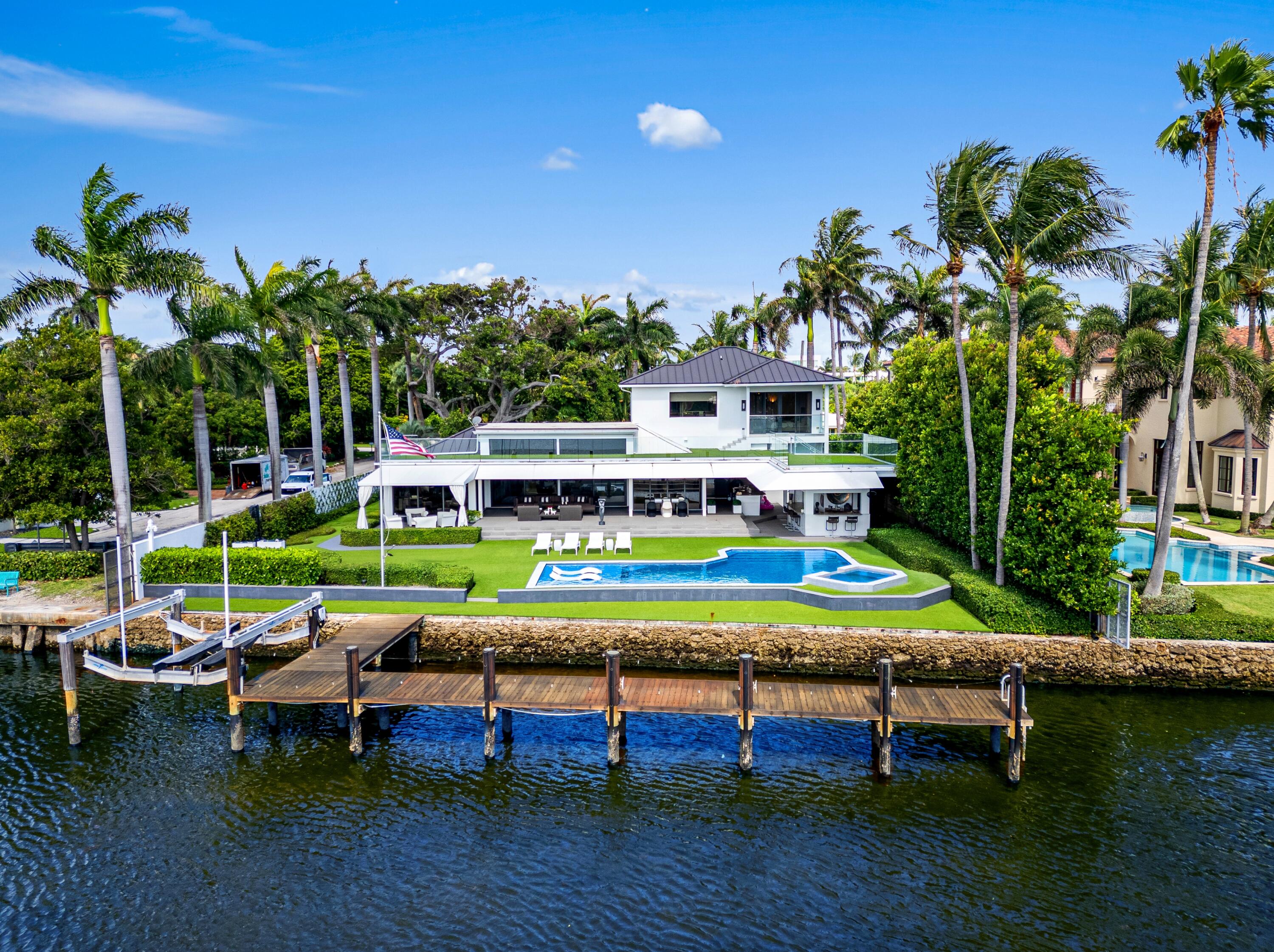 6BR – SingleFamilyResidence at 201 Palm Trail