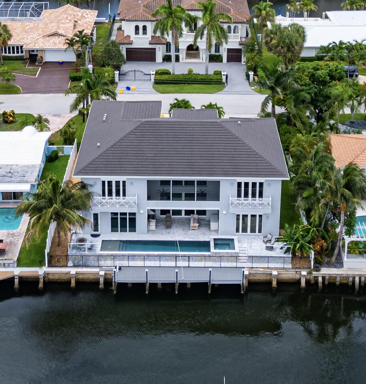 5BR – SingleFamilyResidence at 807 Dover Street