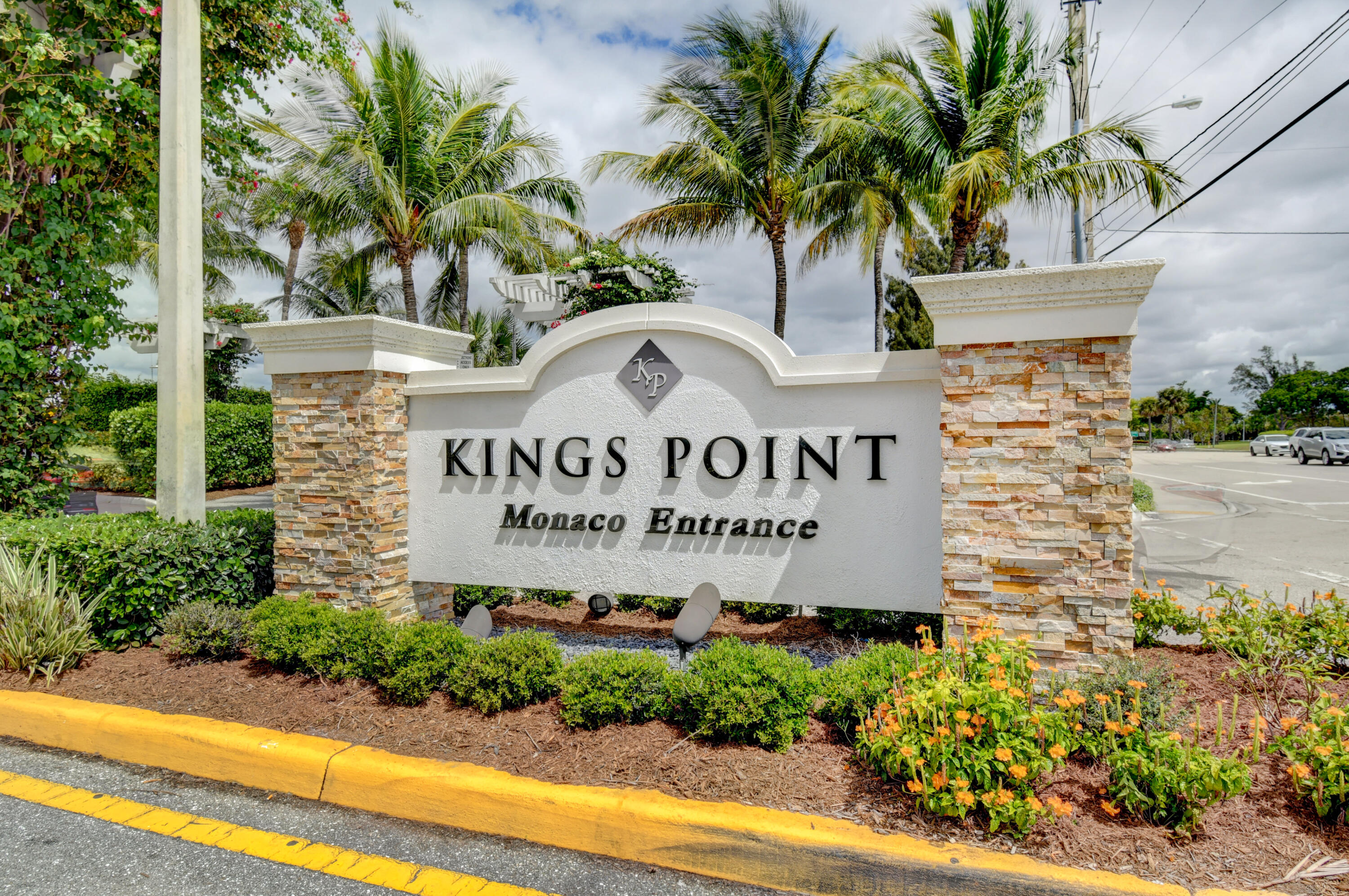 2BR – Condominium at 564 Brittany L