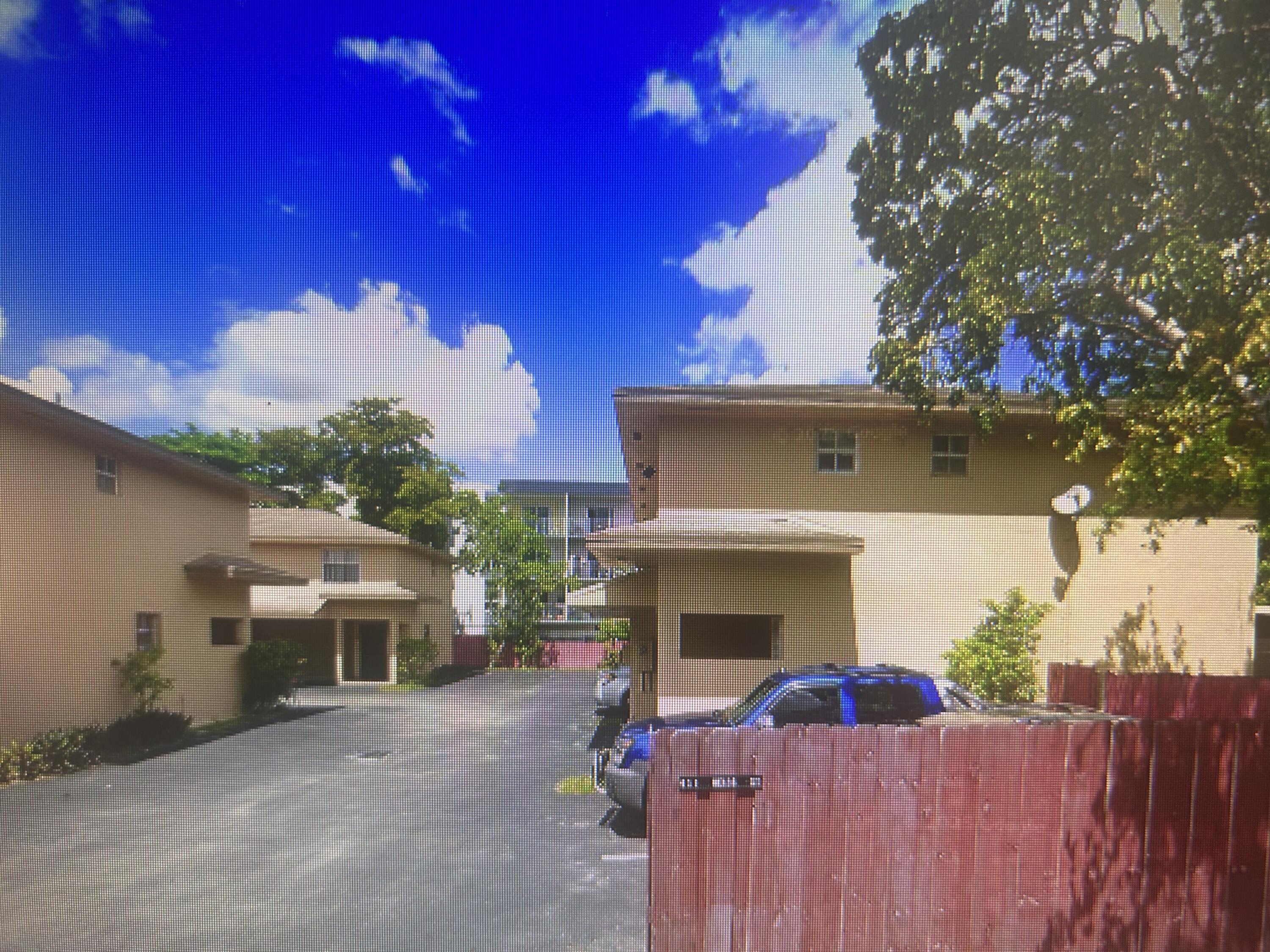 3BR – Condominium at 451 NE 136th Street #Ii-209