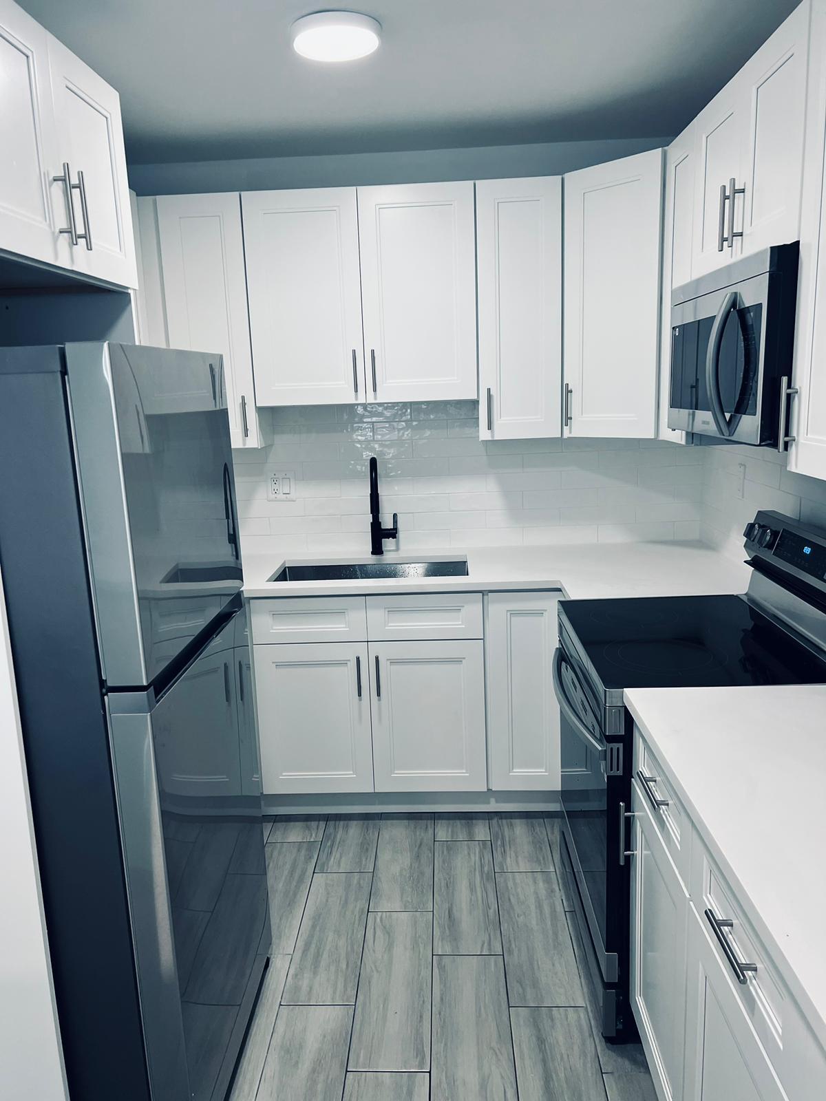 1BR – Apartment at 930 N 14 Court #Apt 6