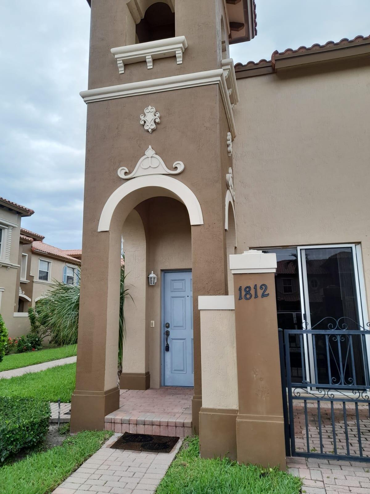 3BR – Townhouse at 6516 Morgan Hill Trail #1812