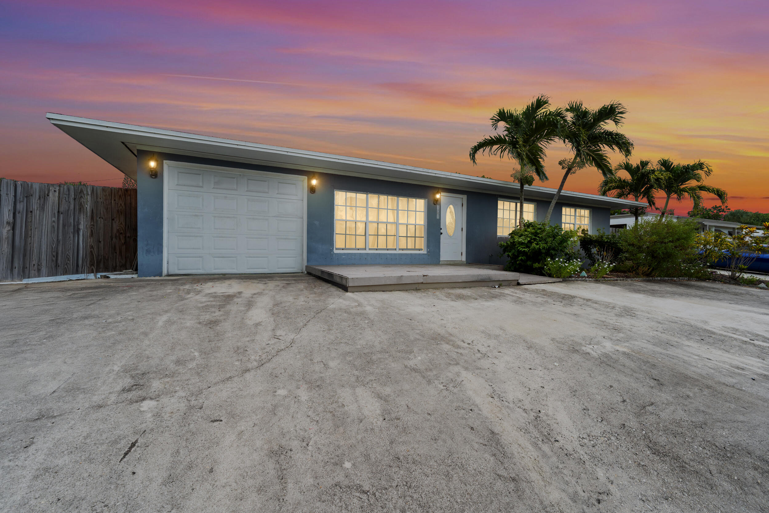 4BR – SingleFamilyResidence at 808 Wright Drive