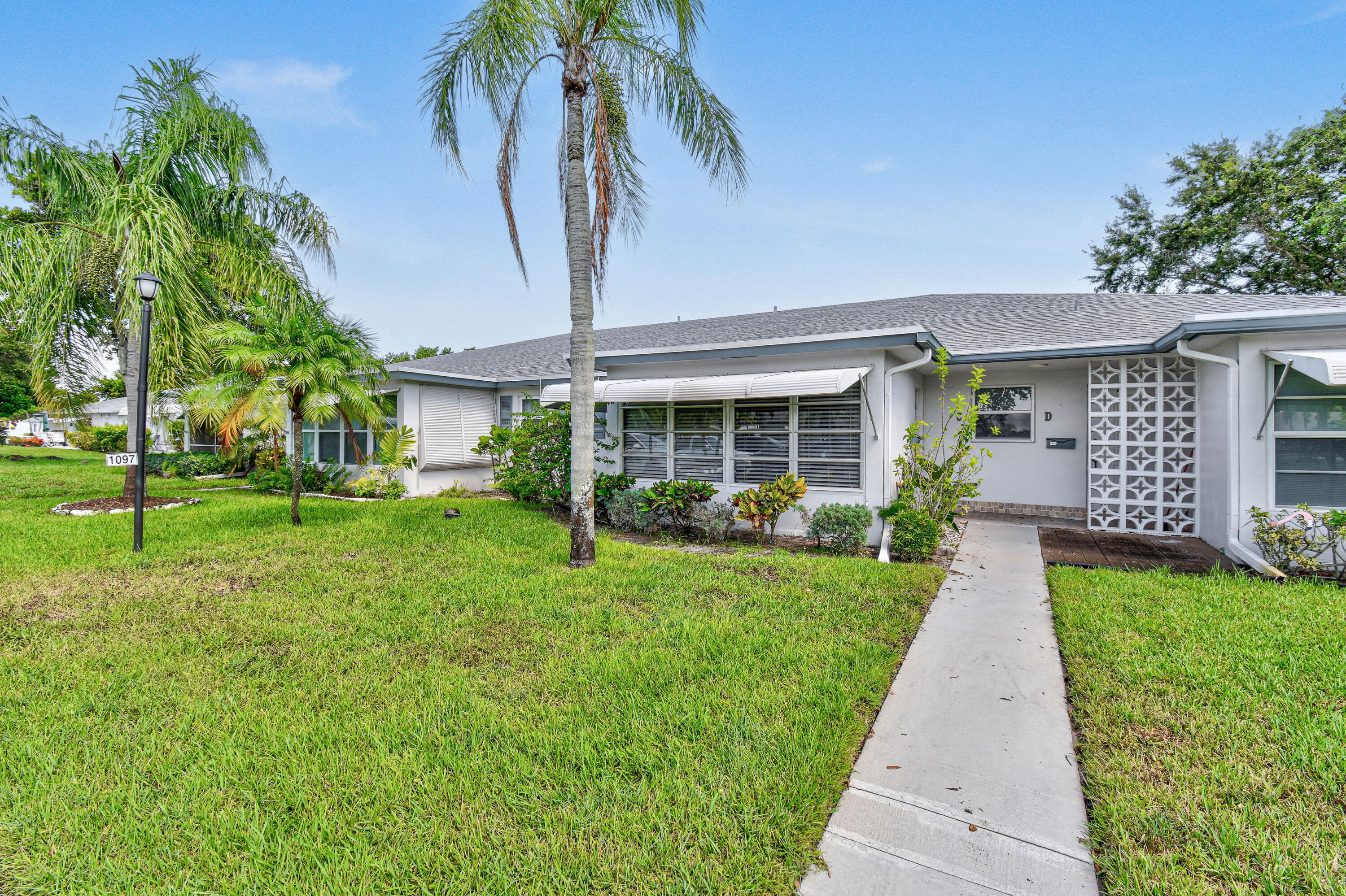 1BR – Condominium at 1097 Circle Terrace W #C