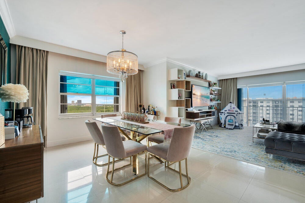2BR – Condominium at 500 Bayview Drive #1521