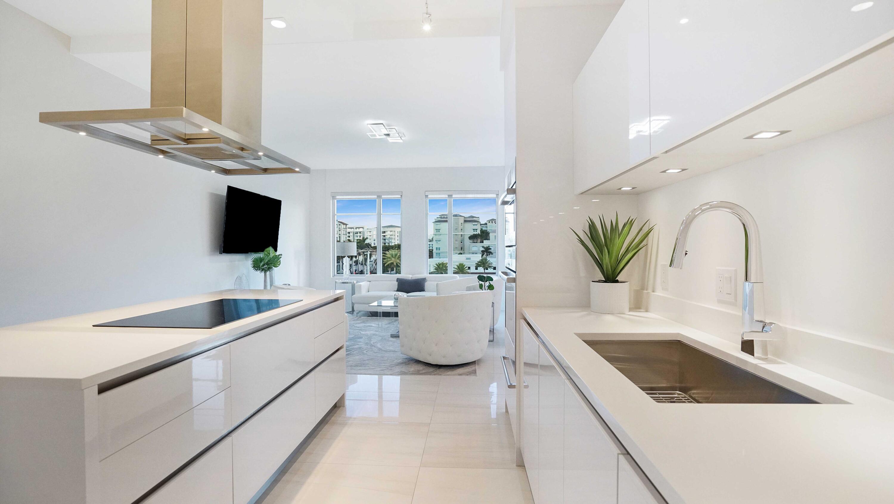 3BR – Condominium at 155 E Boca Raton Road #501