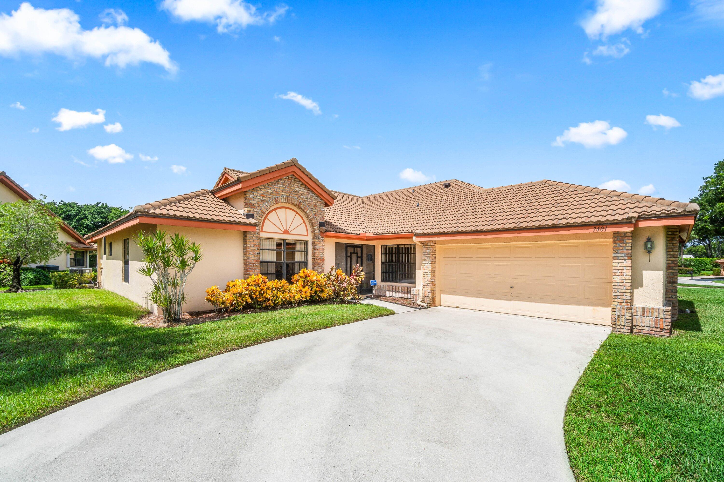 3BR – RES at 7401 Hearth Stone Avenue
