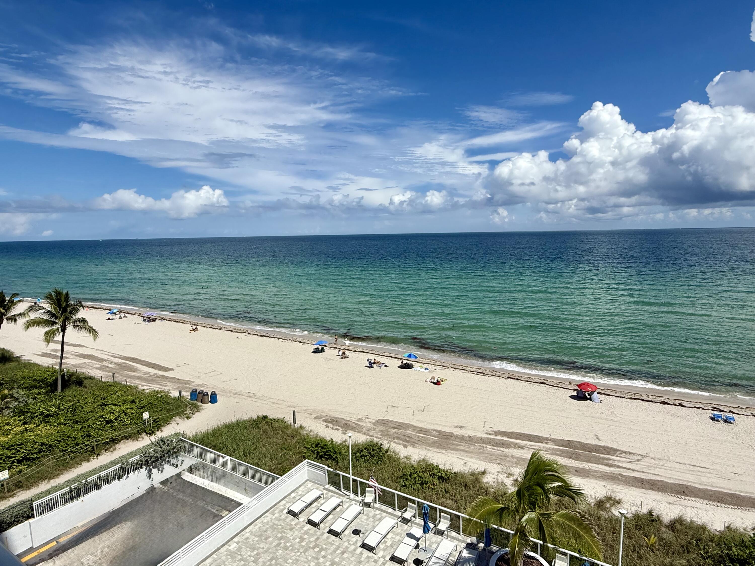 2BR – Condominium at 1890 S Ocean Drive #703