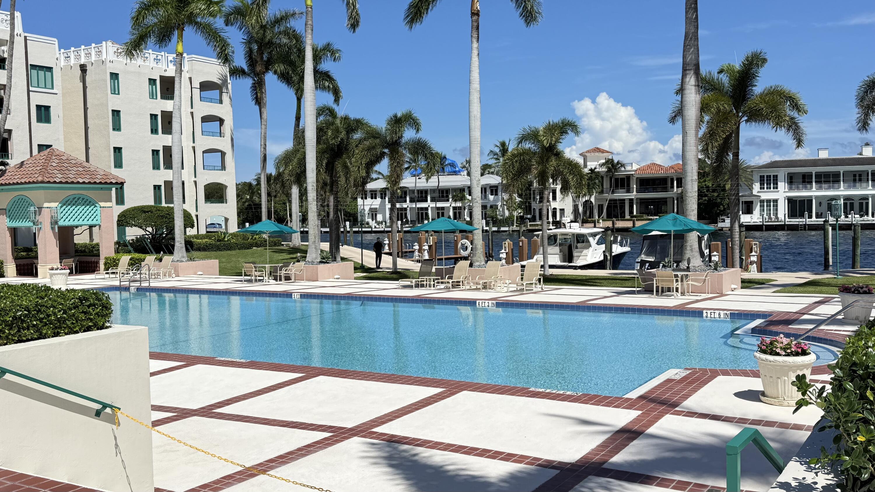2BR – Condominium at 100 SE 5th Avenue #406