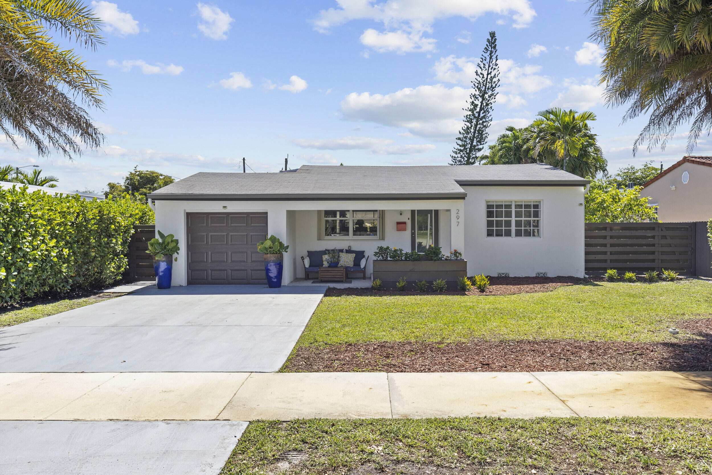 4BR – SingleFamilyResidence at 297 Minola Drive
