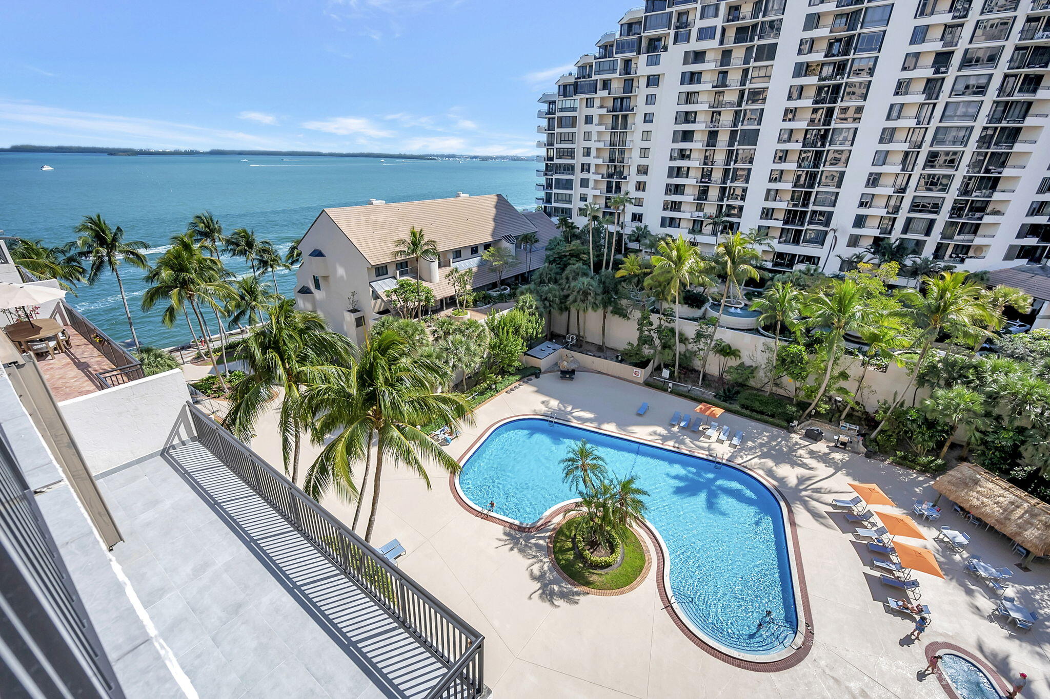 2BR – Condominium at 540 Brickell Key Drive #919