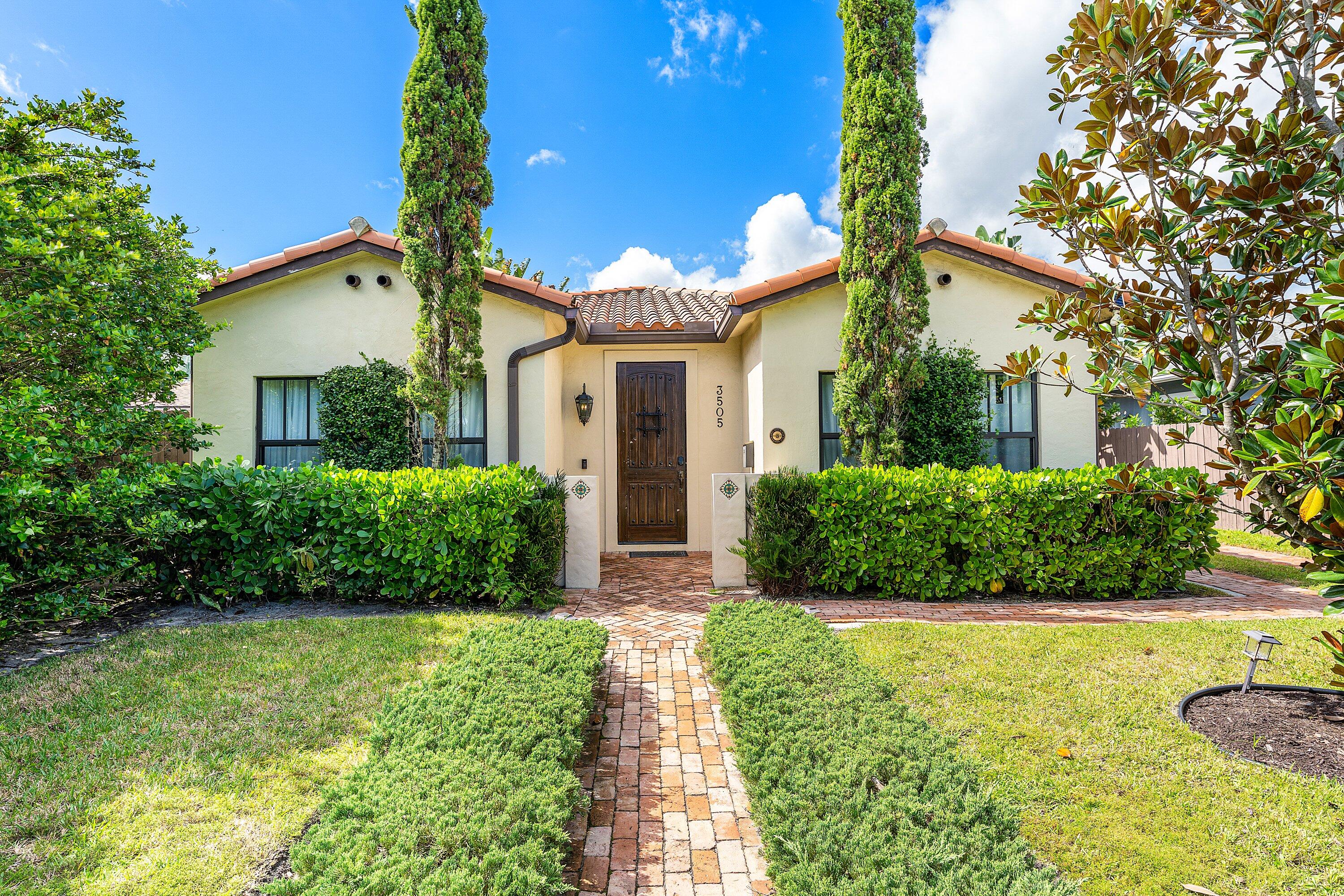 4BR – SingleFamilyResidence at 3505 Poinsettia Avenue