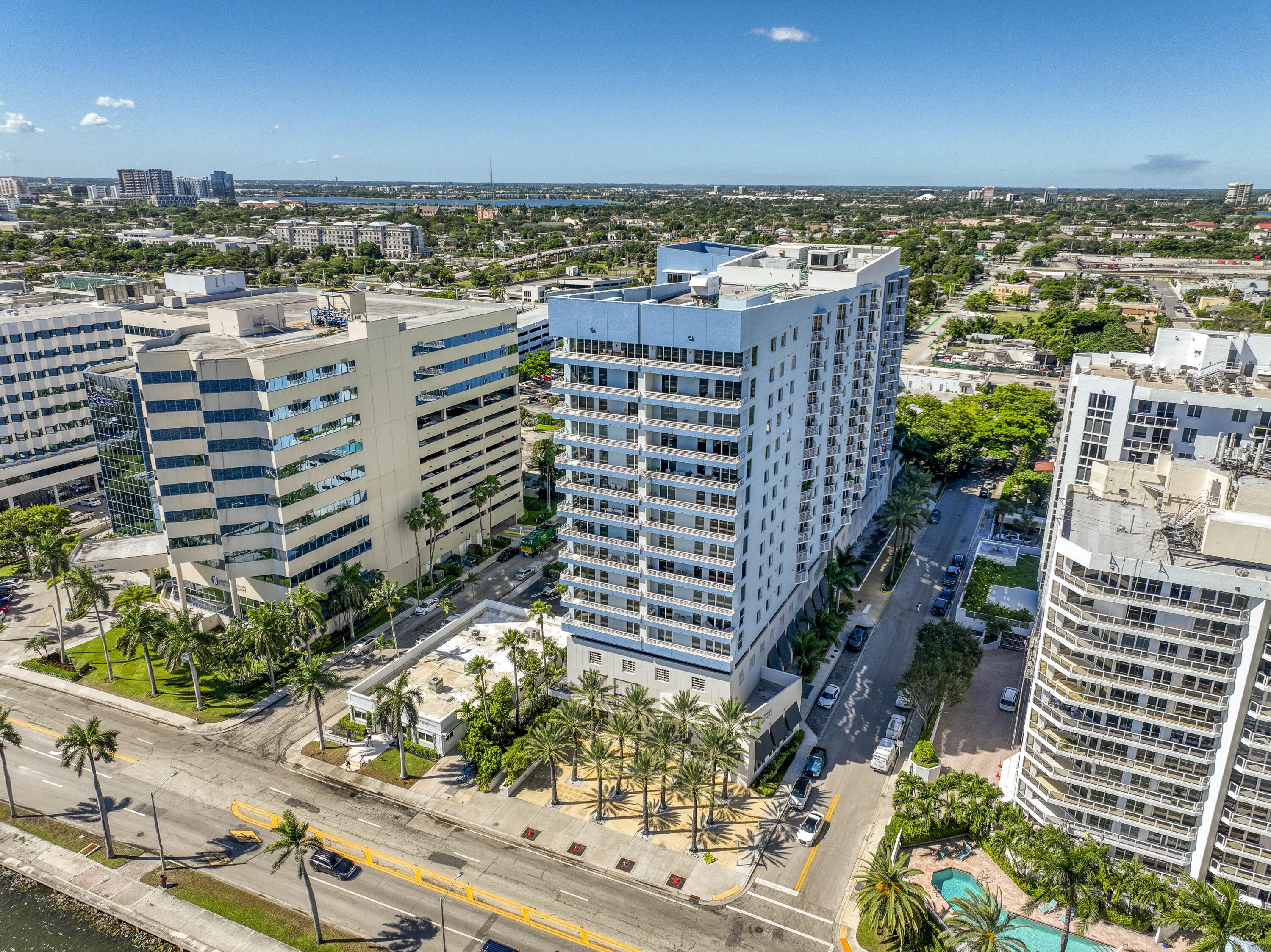 1BR – Condominium at 1551 N Flagler Drive #Ph8