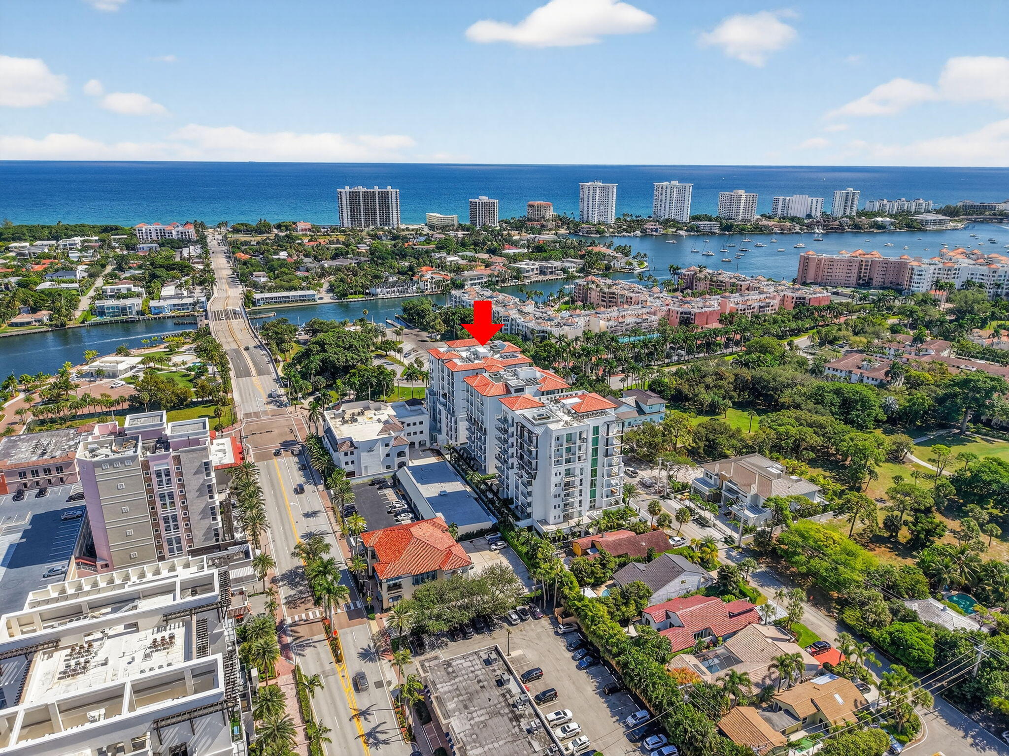 4BR – Condominium at 495 E Royal Palm Road #402