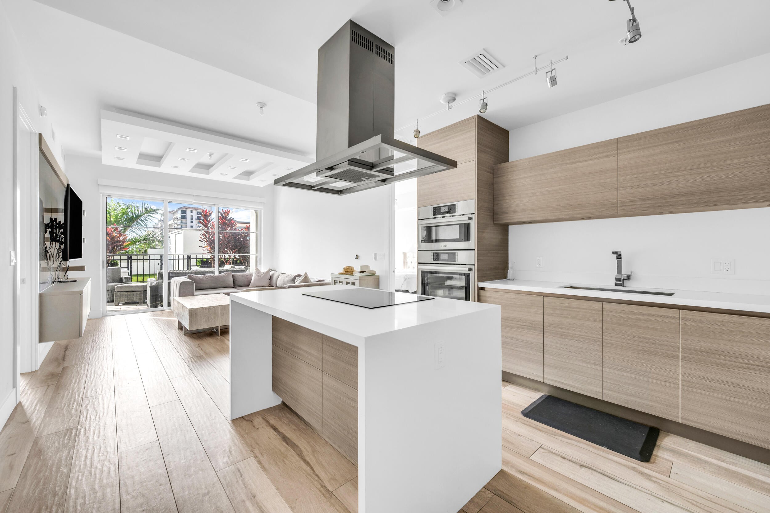 2BR – Condominium at 155 E Boca Raton Road #418