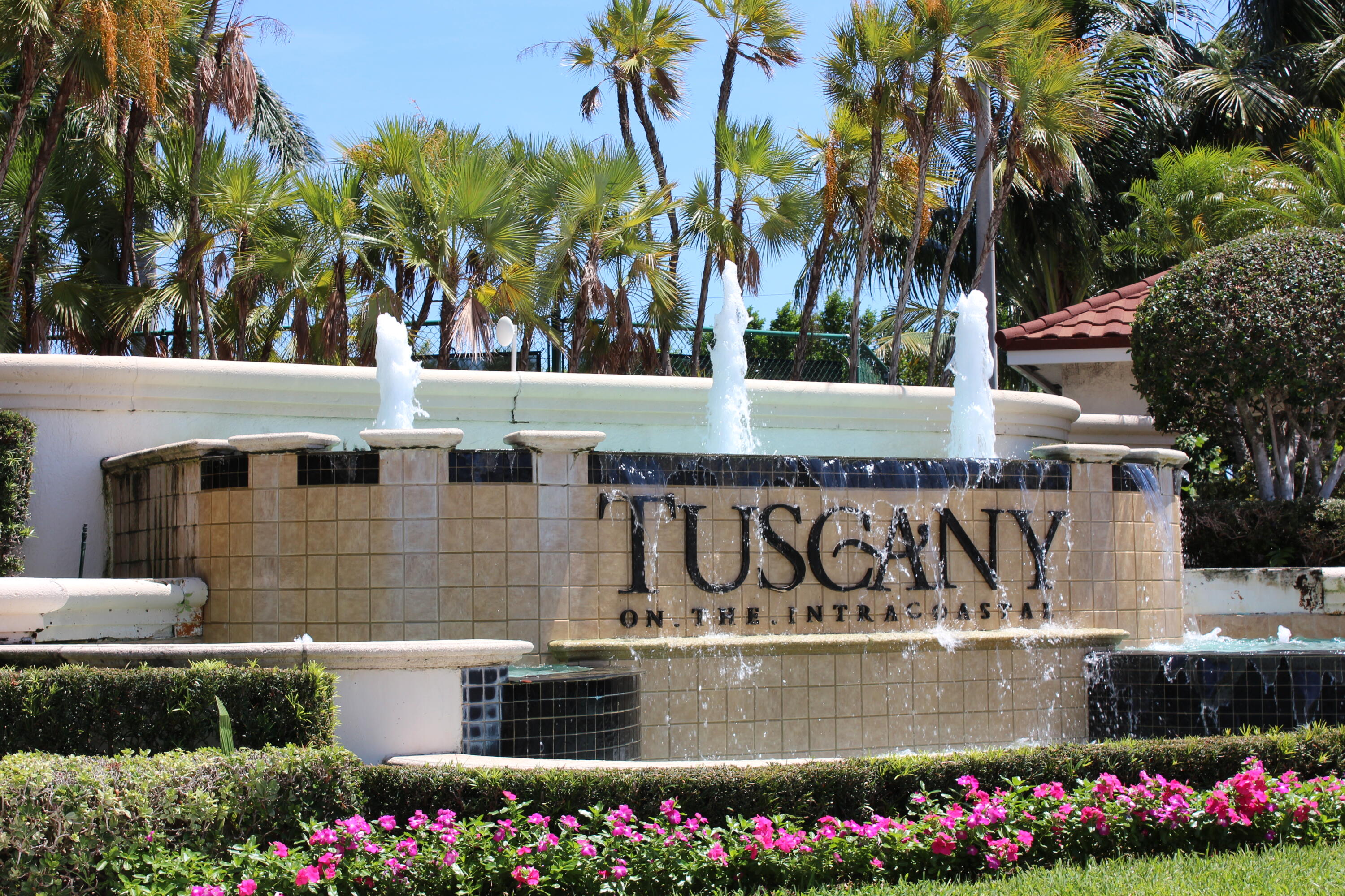 2BR – Condominium at 3302 Tuscany Way