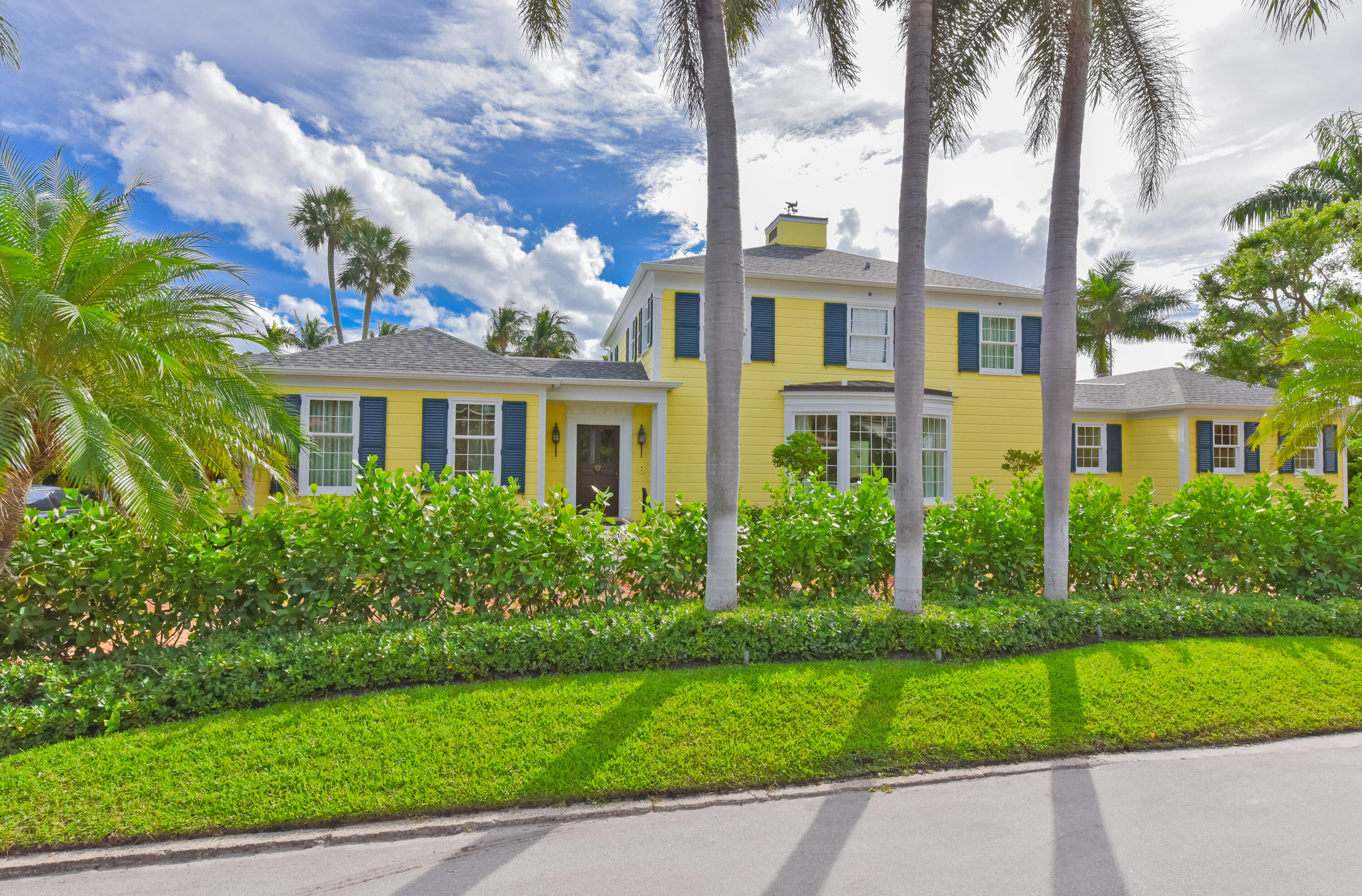 5BR – SingleFamilyResidence at 250 Algoma Road