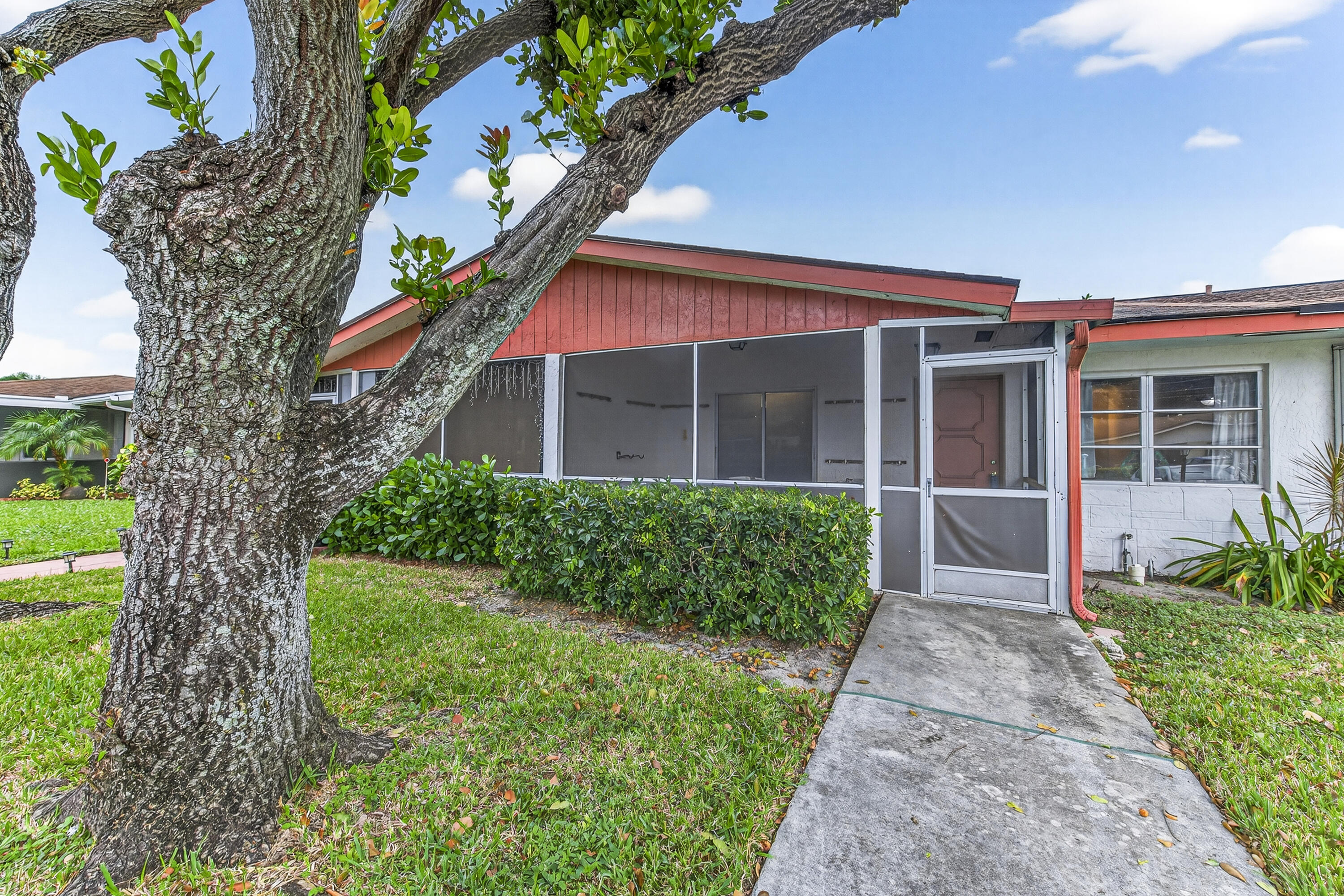 2BR – RES at 14236 Campanelli Drive