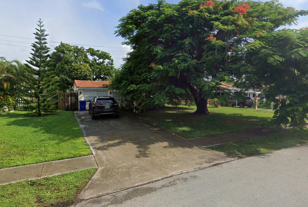 3BR – SingleFamilyResidence at 1435 NE 182nd Street