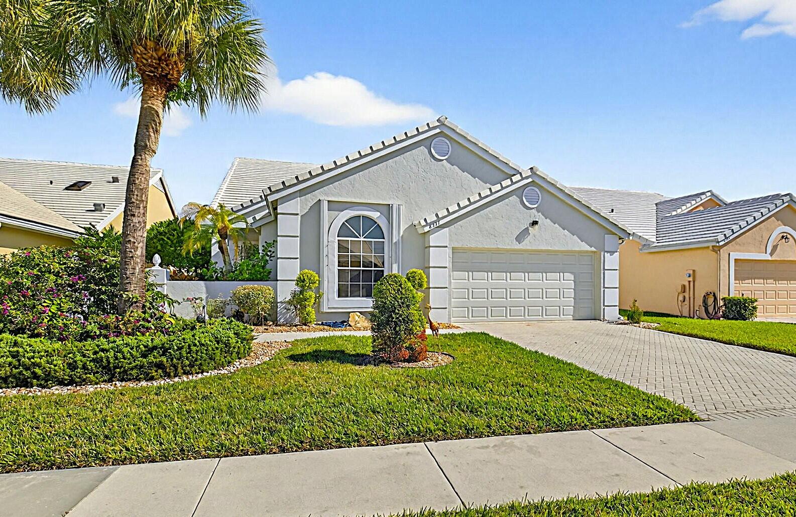 3BR – SingleFamilyResidence at 8337 Horseshoe Bay Road