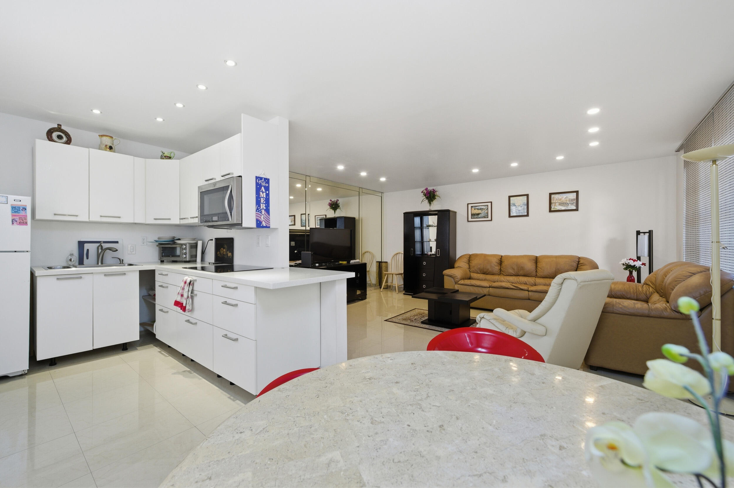 2BR – Condominium at 321 Piedmont G