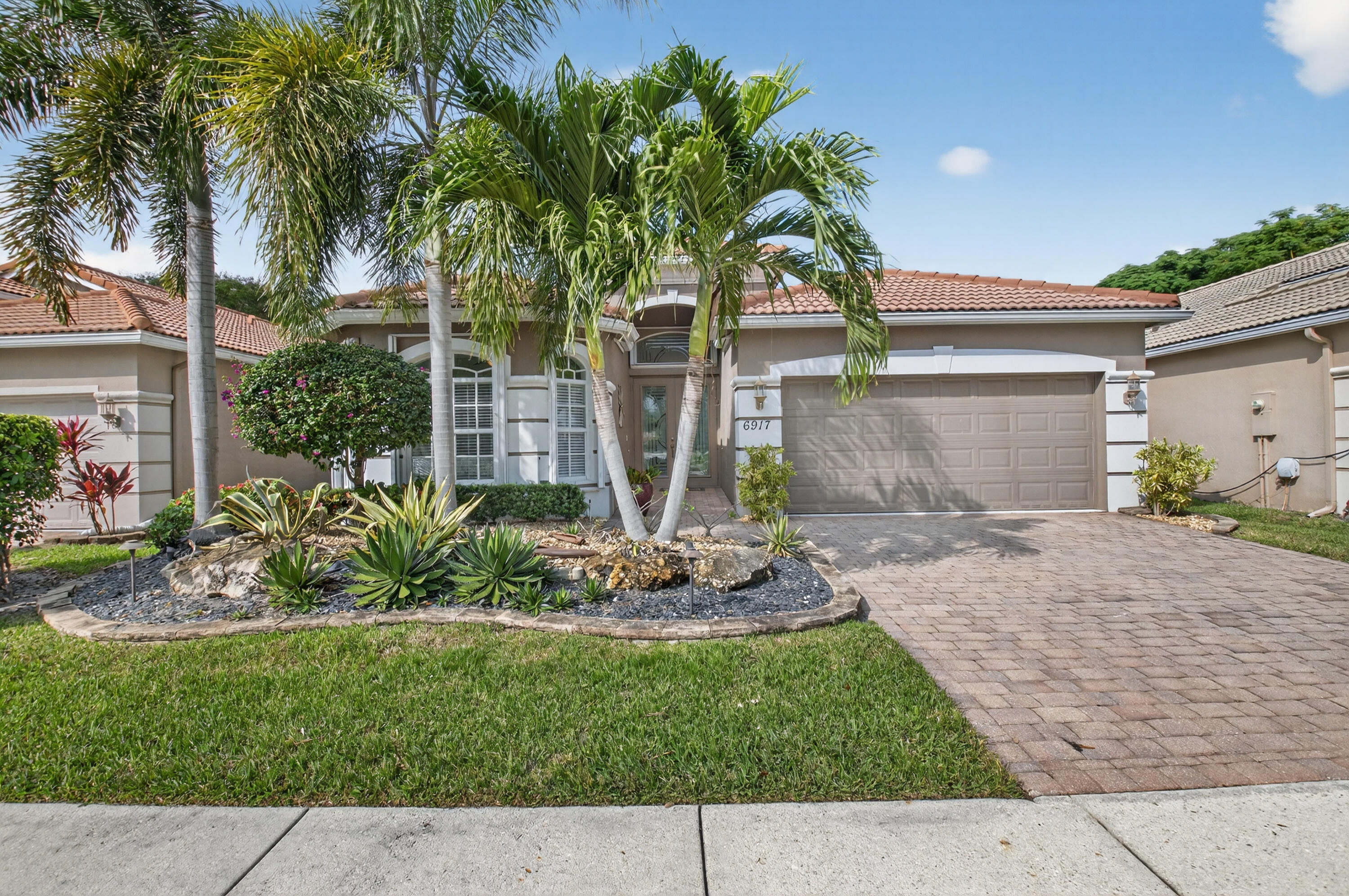 3BR – SingleFamilyResidence at 6917 Pisano Drive