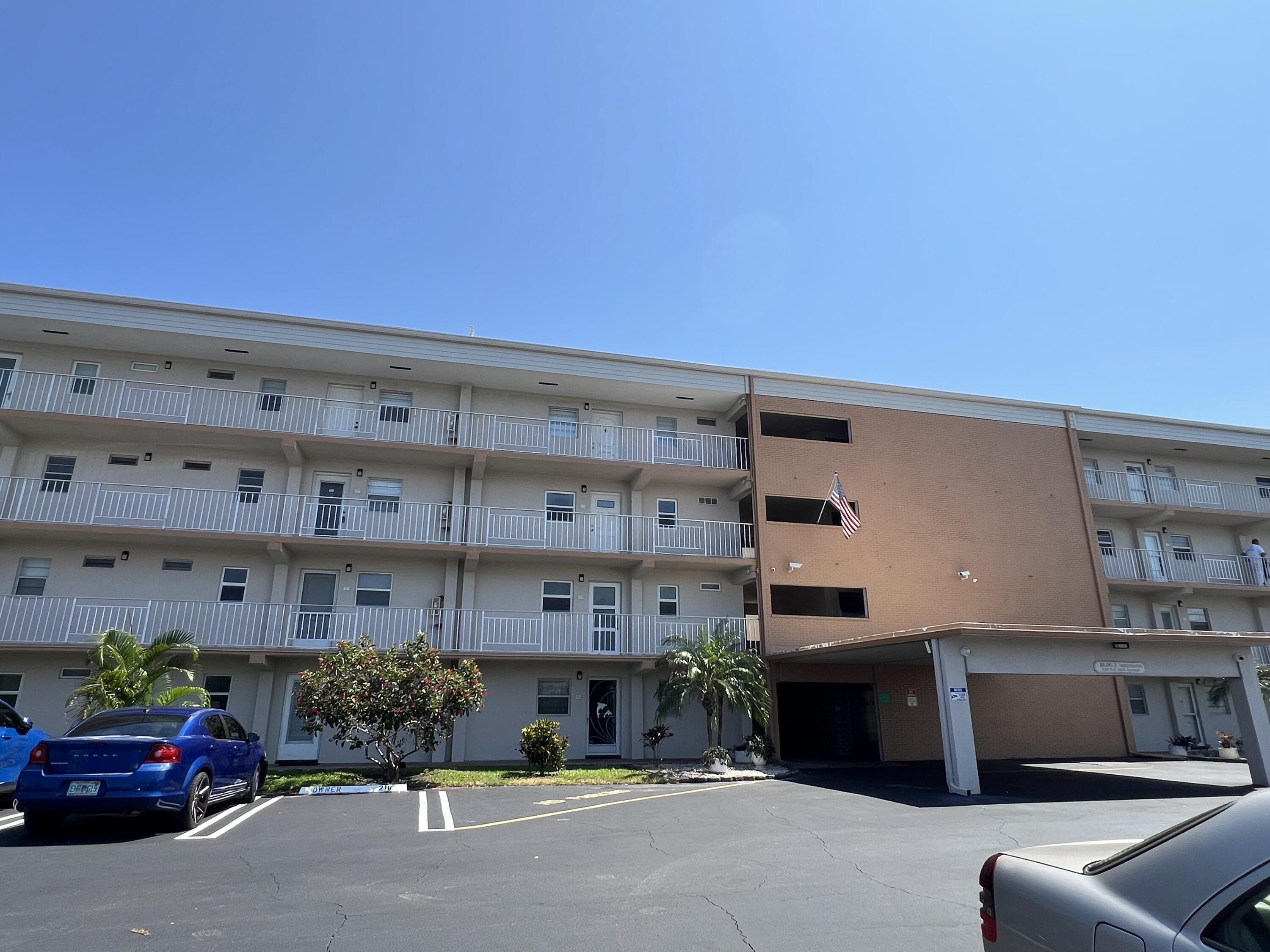 1BR – Condominium at 230 NE 26th Avenue #2070