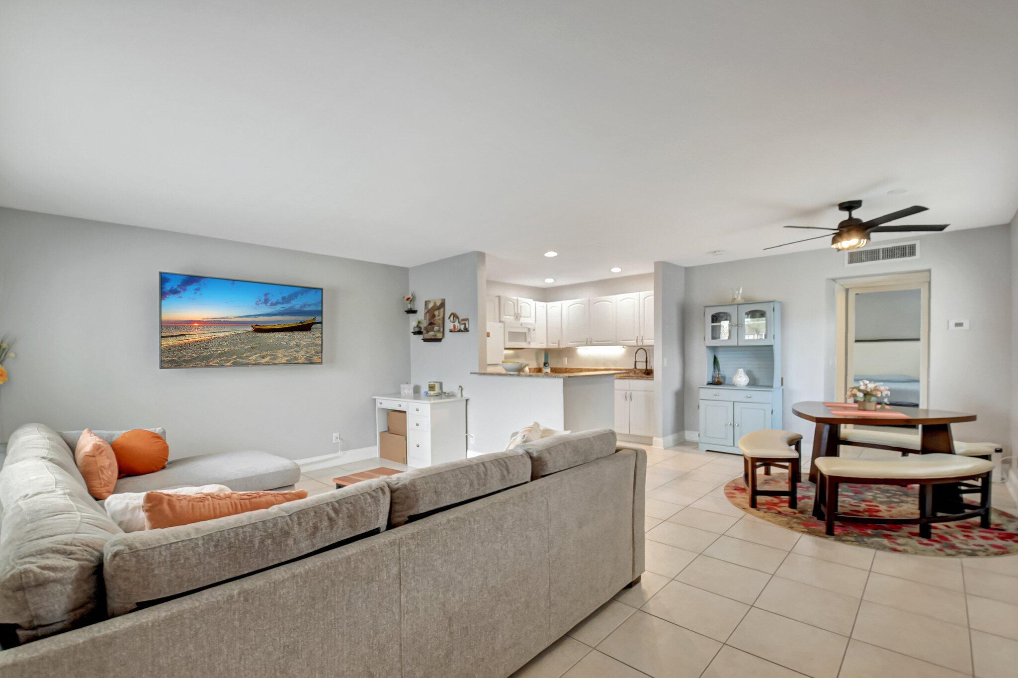 1BR – Condominium at 566 Brittany #L