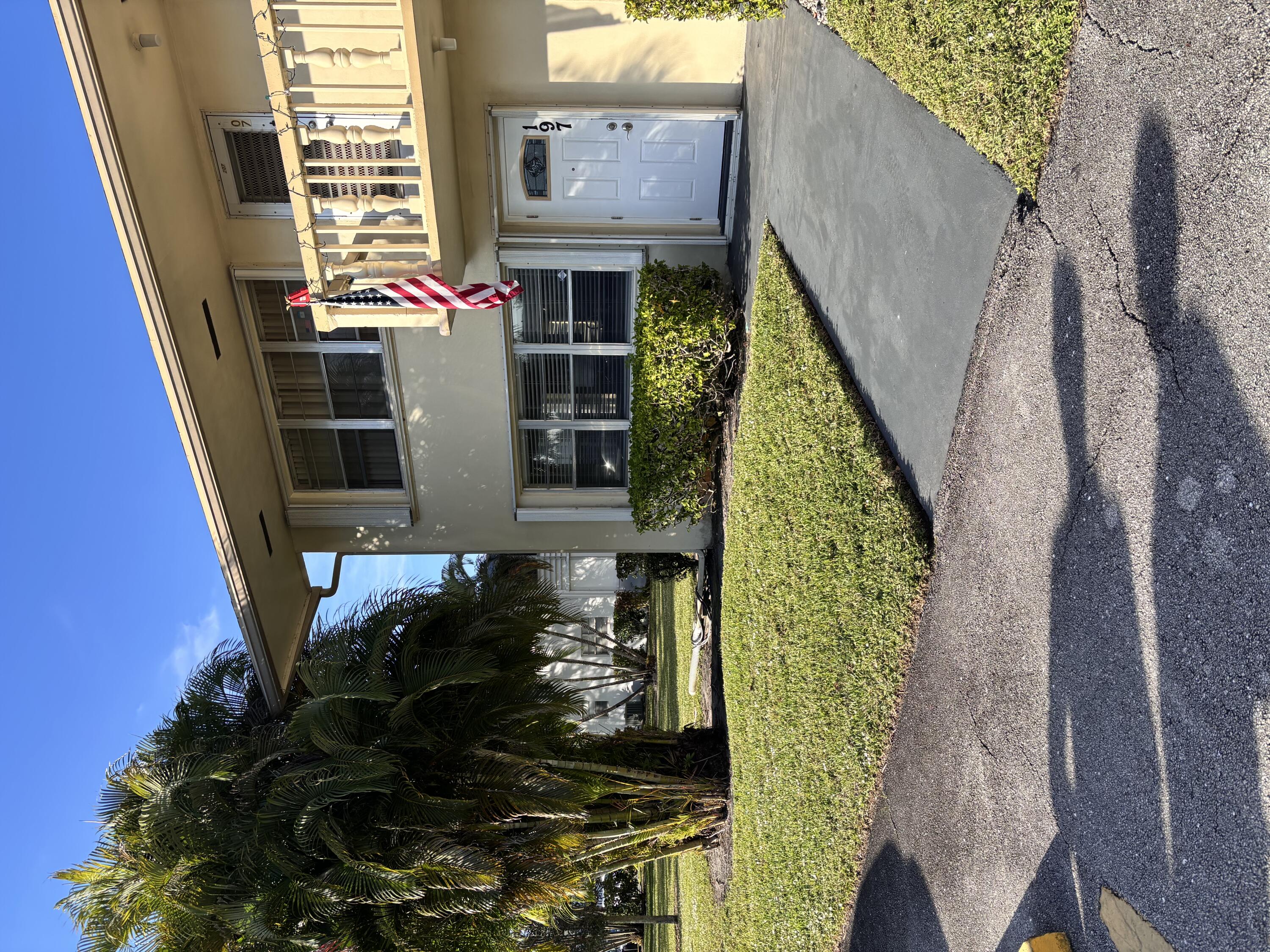1BR – Condominium at 197 Sussex K #197