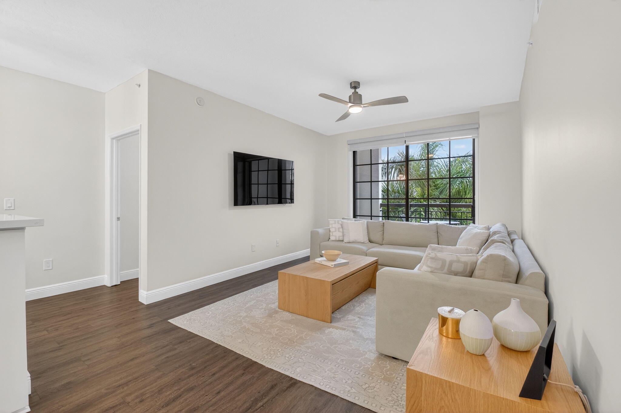 2BR – Condominium at 233 S Federal Highway #423