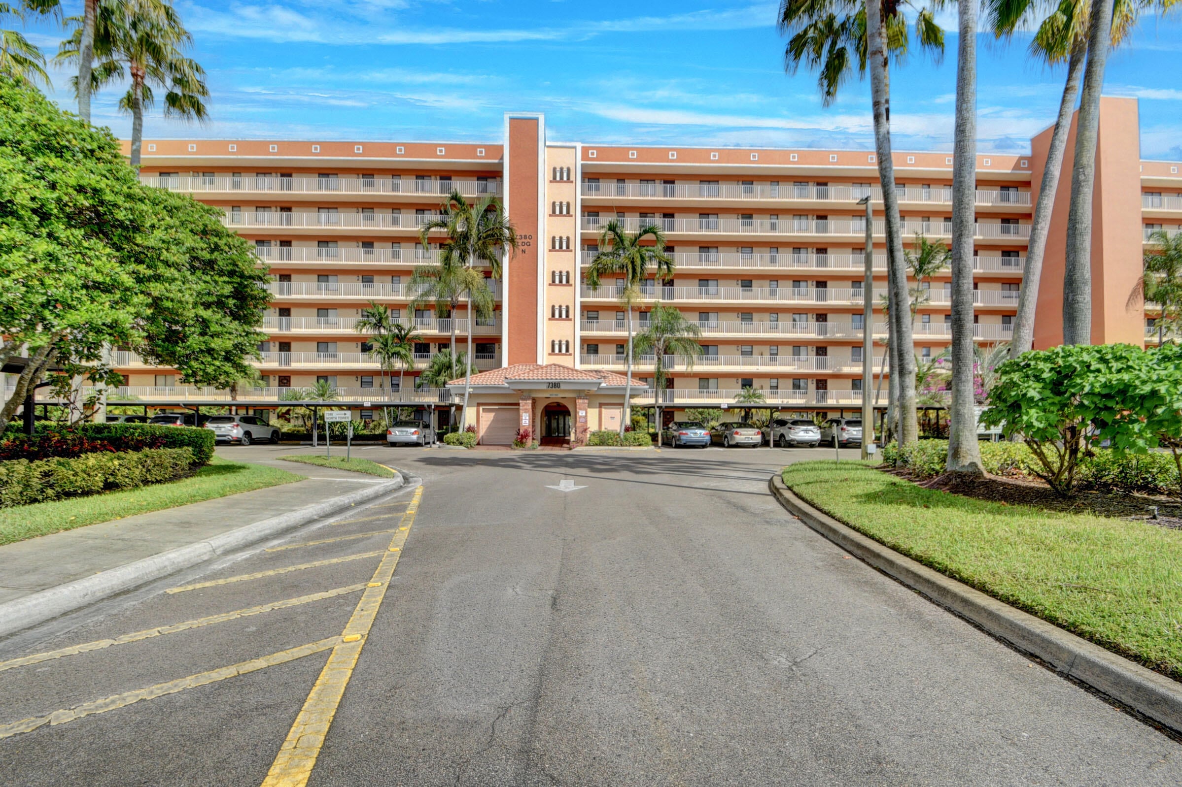 3BR – Condominium at 7380 S Oriole Boulevard #103