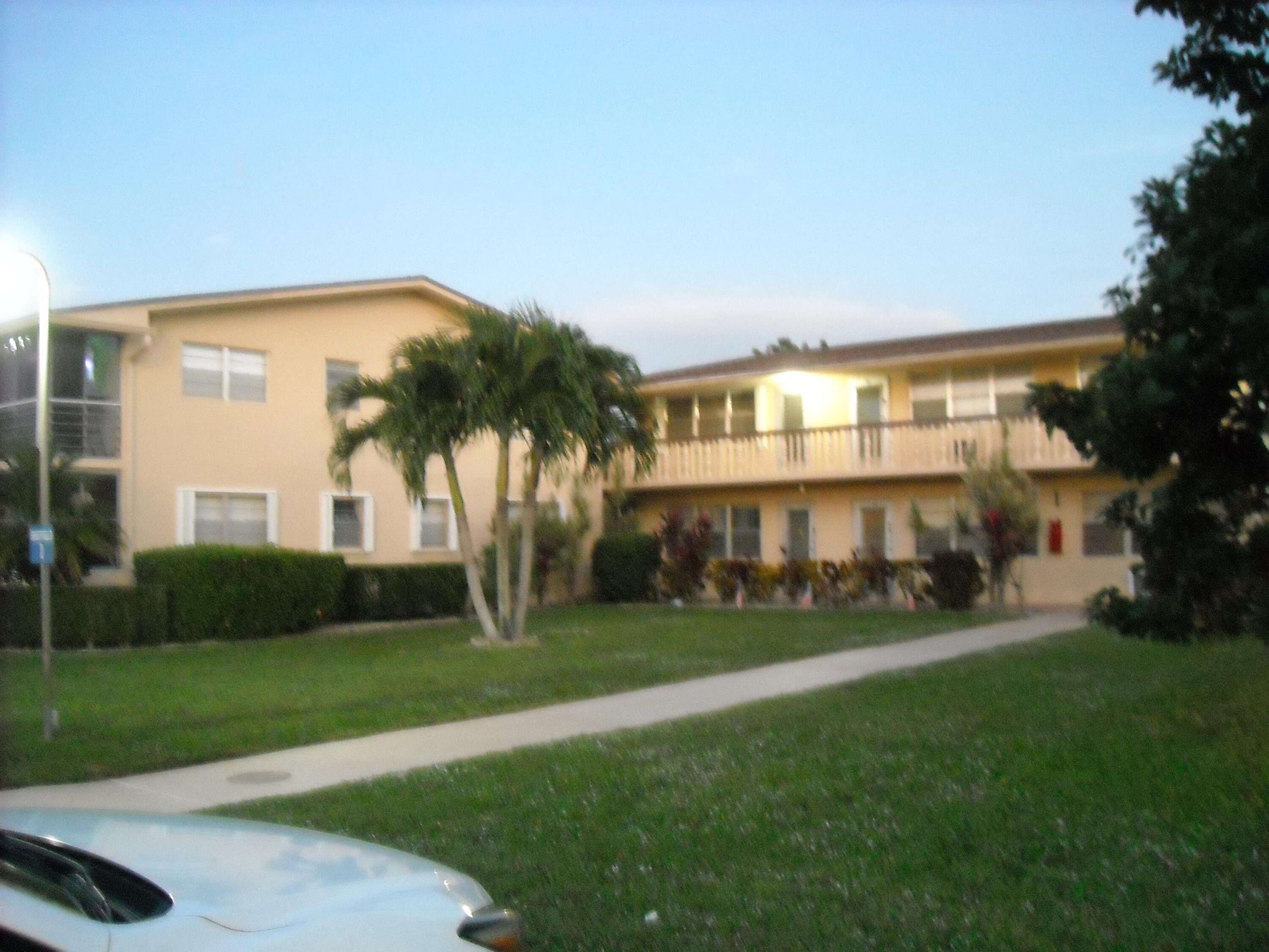 1BR – Condominium at 216 Sheffield I