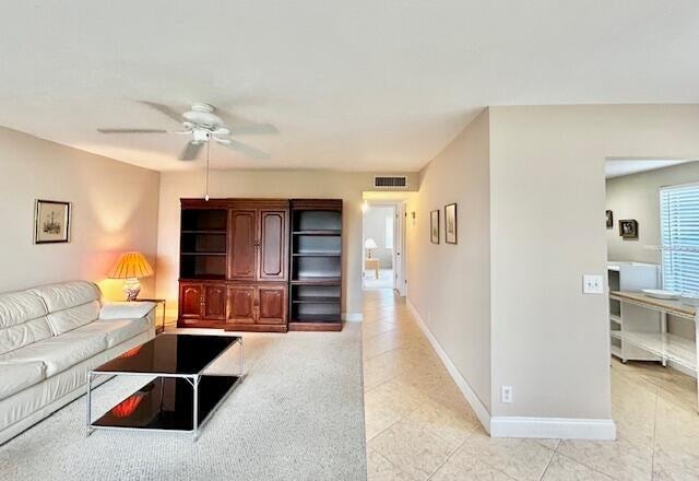 2BR – Condominium at 715 Normandy O
