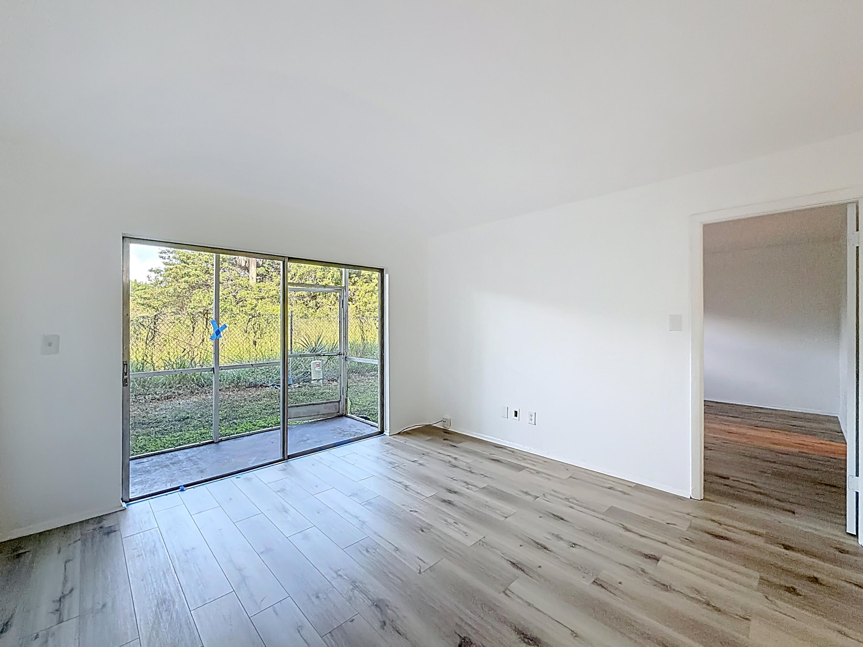 2BR – Condominium at 961 NW 45th Street #3