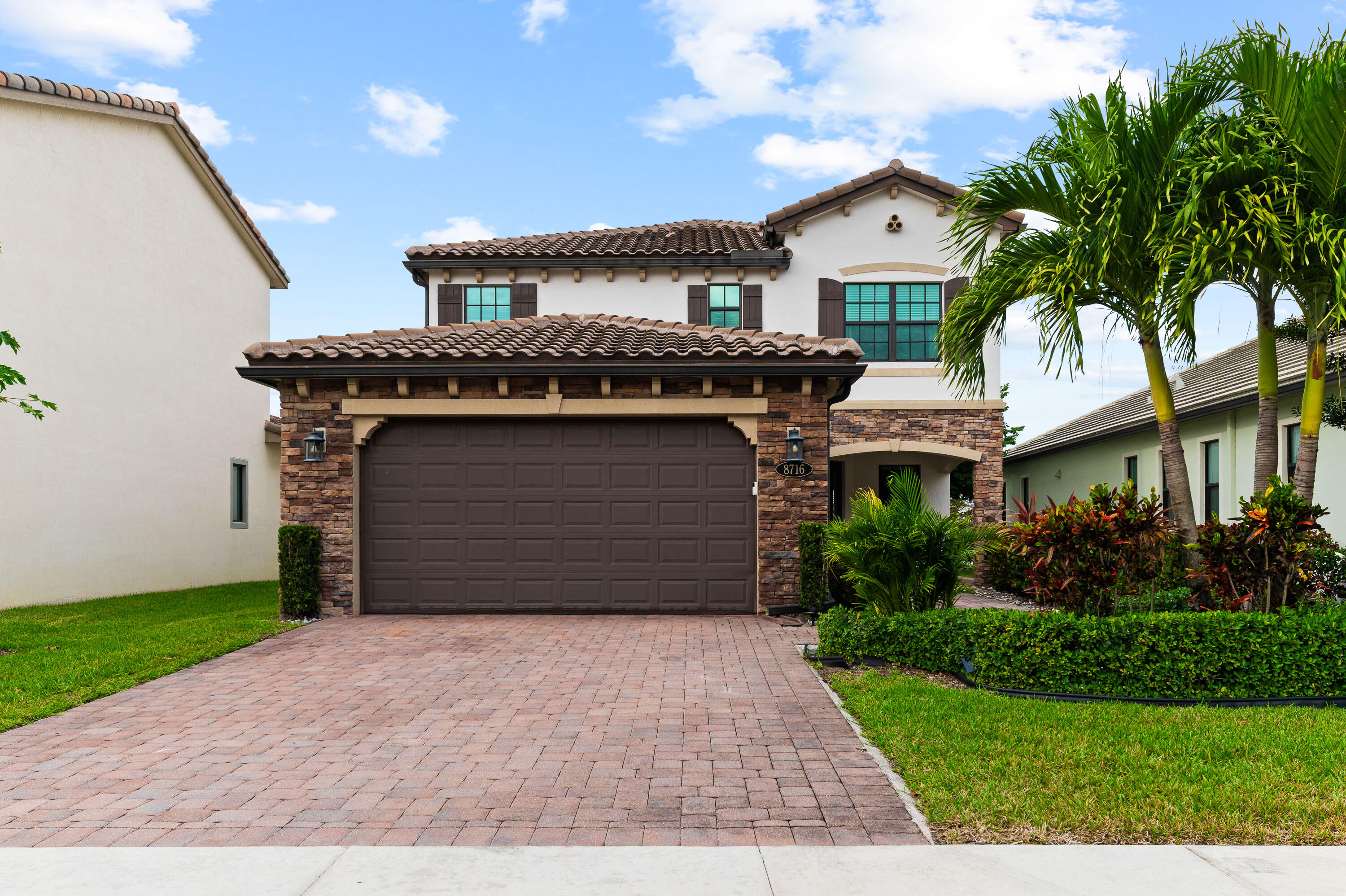 5BR – SingleFamilyResidence at 8716 Grand Prix Lane